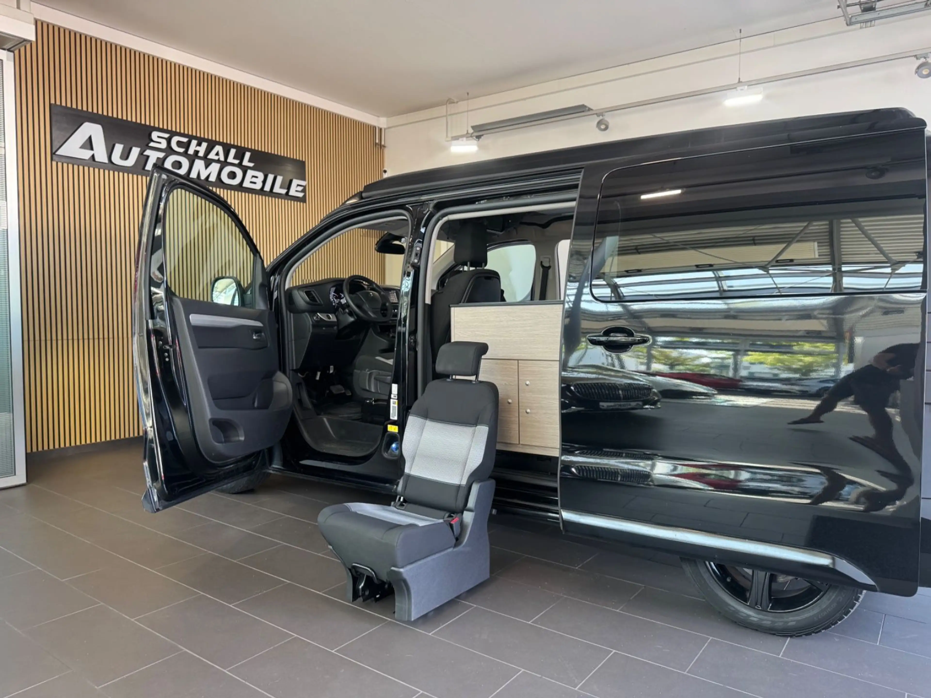 Citroen Spacetourer *CAMPSTER/KÜCHE/HUBDACH/ACC/AHK/6SITZER/HUD/180° — photo 13
