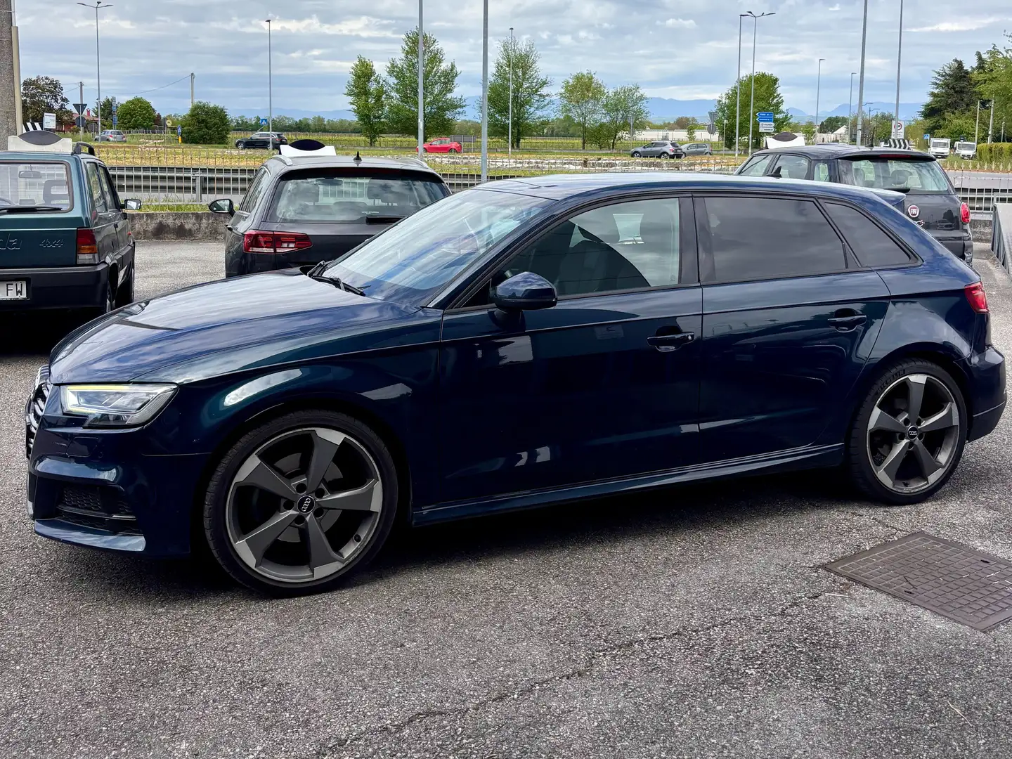Audi A3 A3 Spb 40 2.0 tdi Admired quattro 184cv Blu/Azzurro - 2