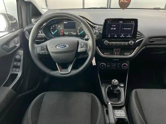 Ford Fiesta view 15