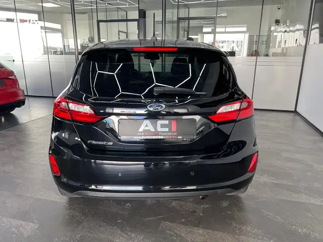 Ford Fiesta view 6