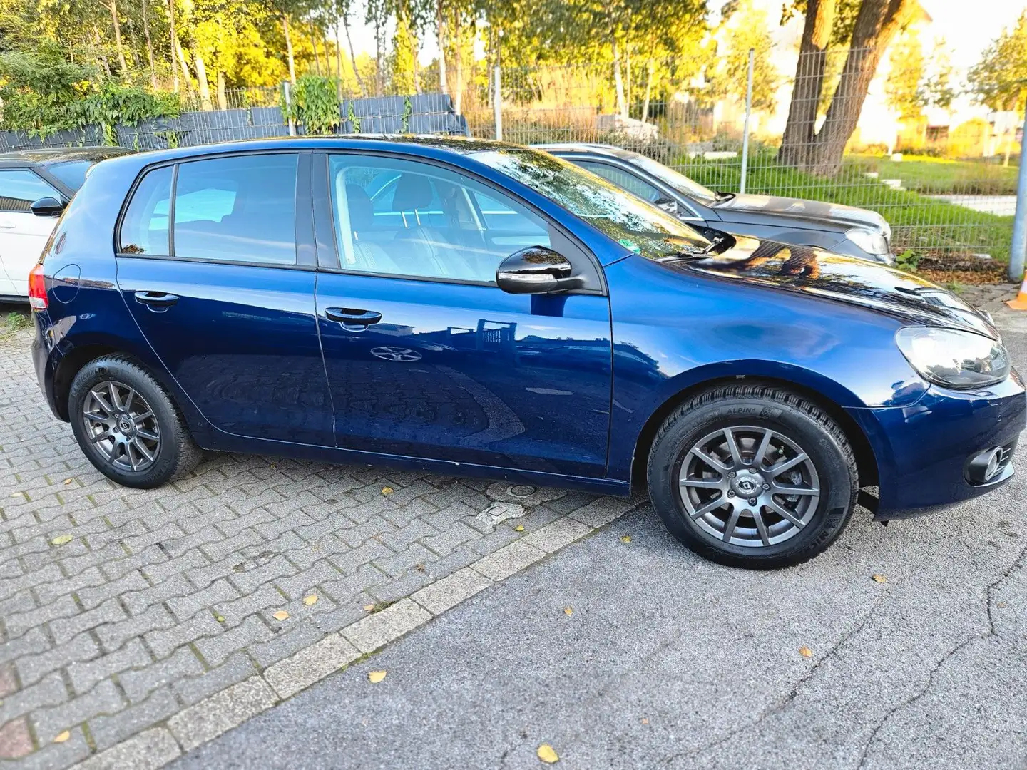 Volkswagen Golf VI Match Klima Tüv Neu Bleu - 2