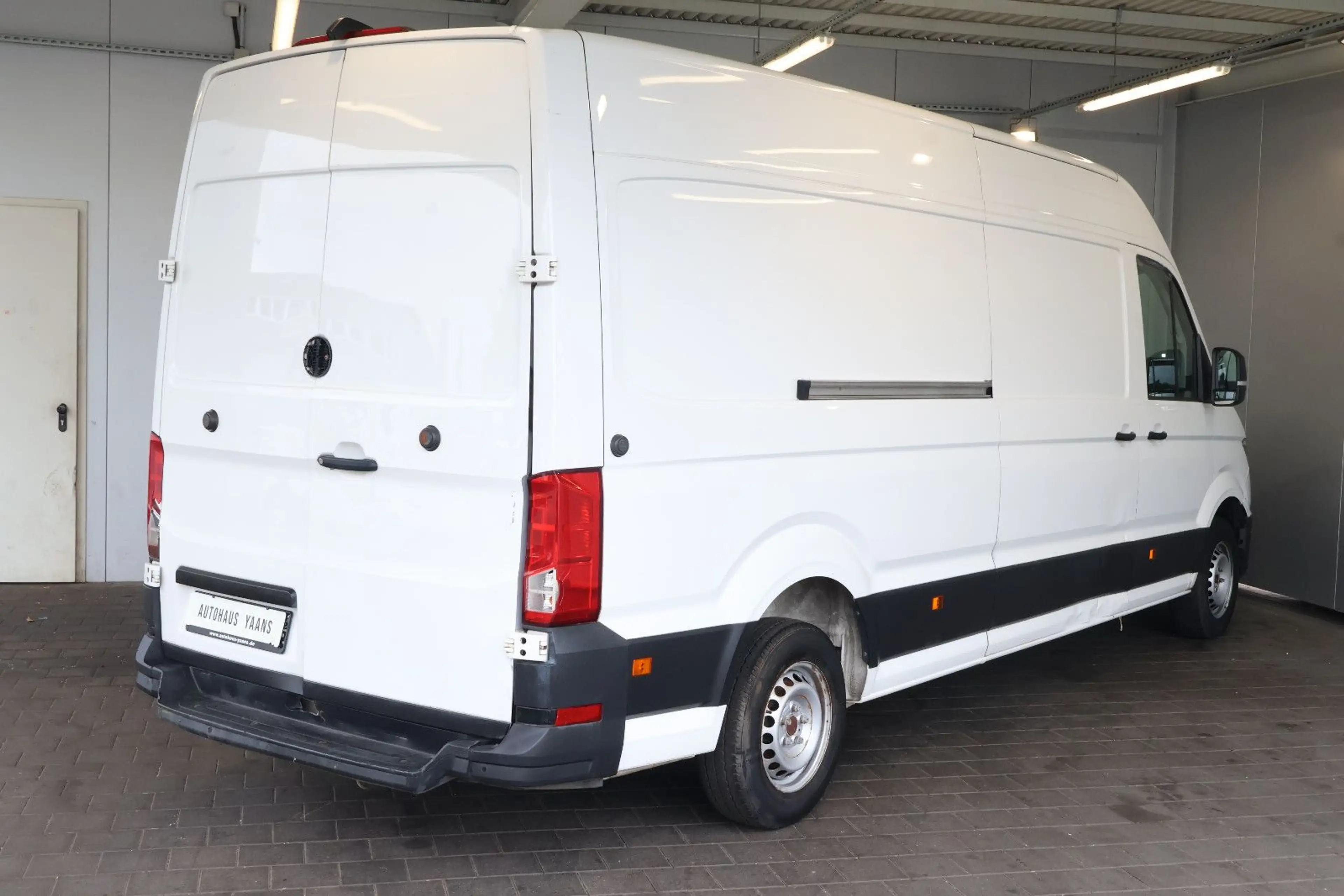 Volkswagen Crafter Kasten 2.0 TDI 35 lang Hochdach KAM+BT — photo 4