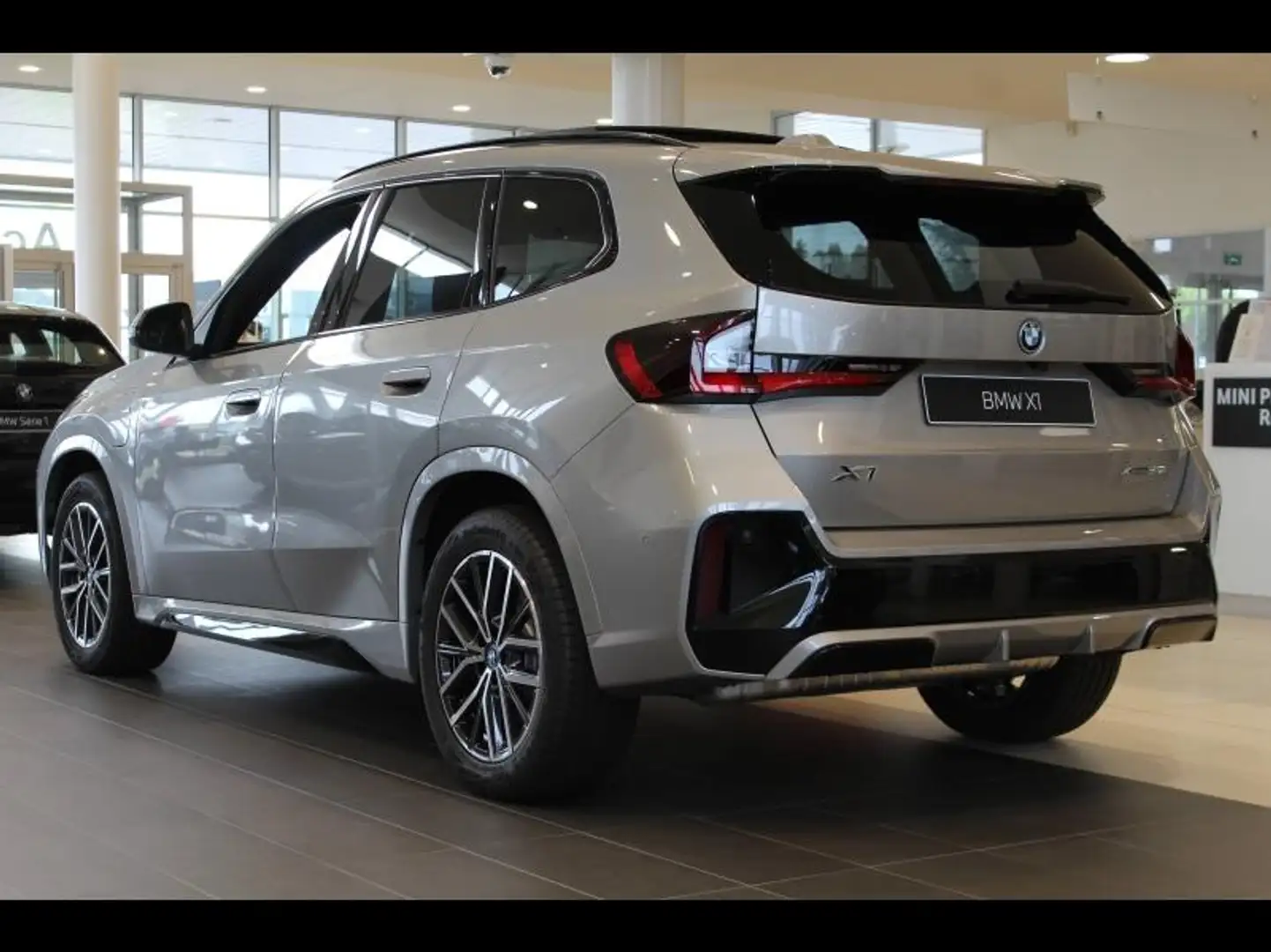 BMW X1 xDrive25e 245ch M Sport Argent - 2
