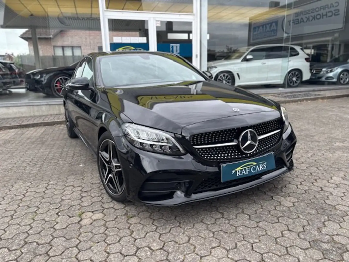 Mercedes-Benz C 180 d AMG Line/ GARANTIE / CAMERA / CARPASS / AUTOMAAT Noir - 2