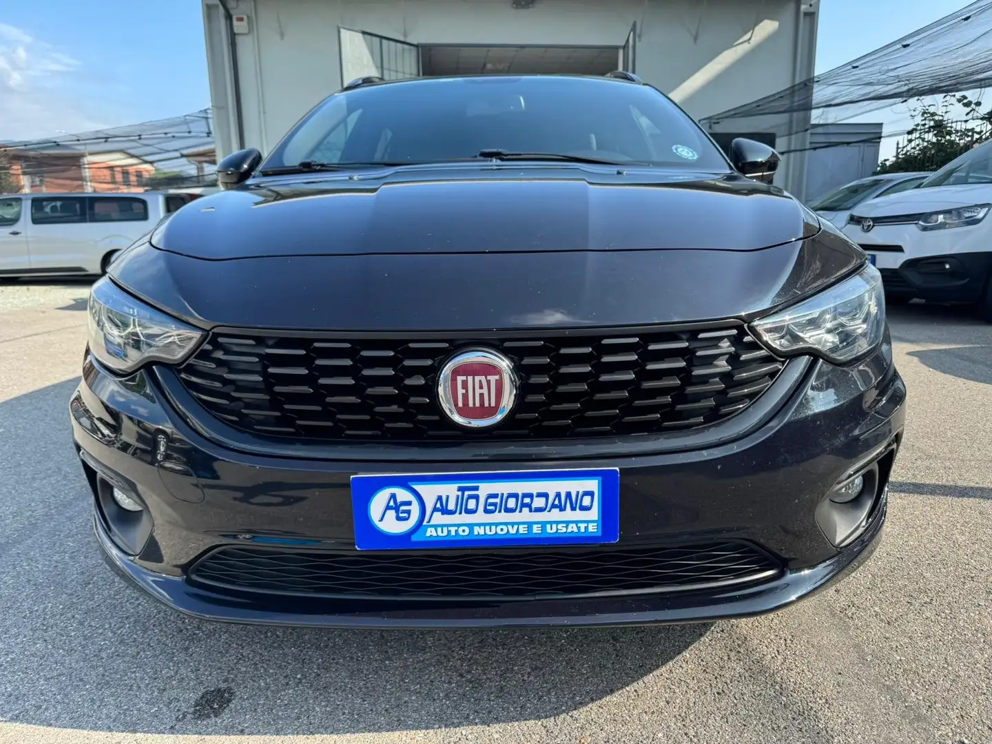 Fiat Tipo SW 1.4 T-JET 120CV GPL S-DESIGN Nero - 2