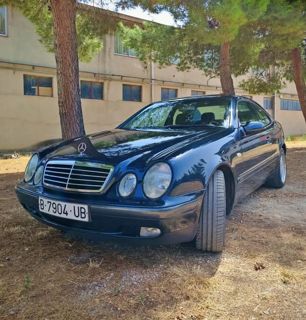 Mercedes-Benz CLK 200 Bleu - 1