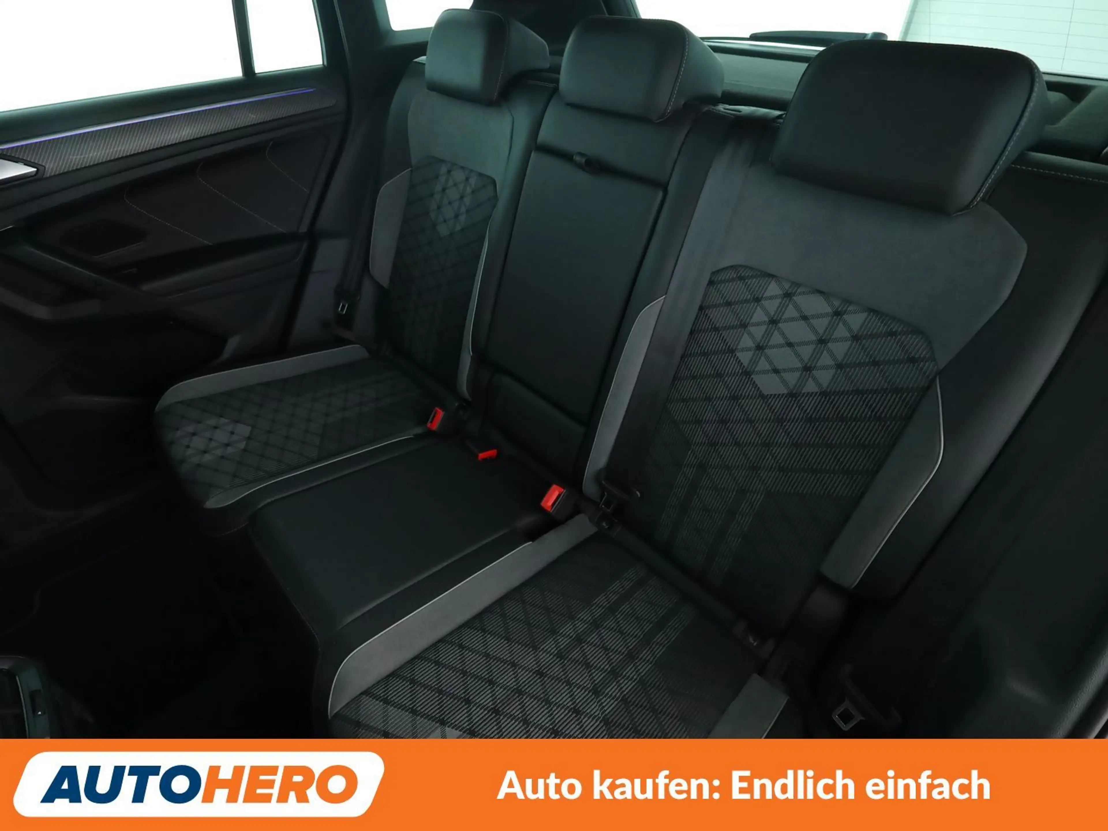 Volkswagen Tiguan 2.0 TDI R-Line 4Motion Aut.*NAVI*CAM*ACC* — photo 14