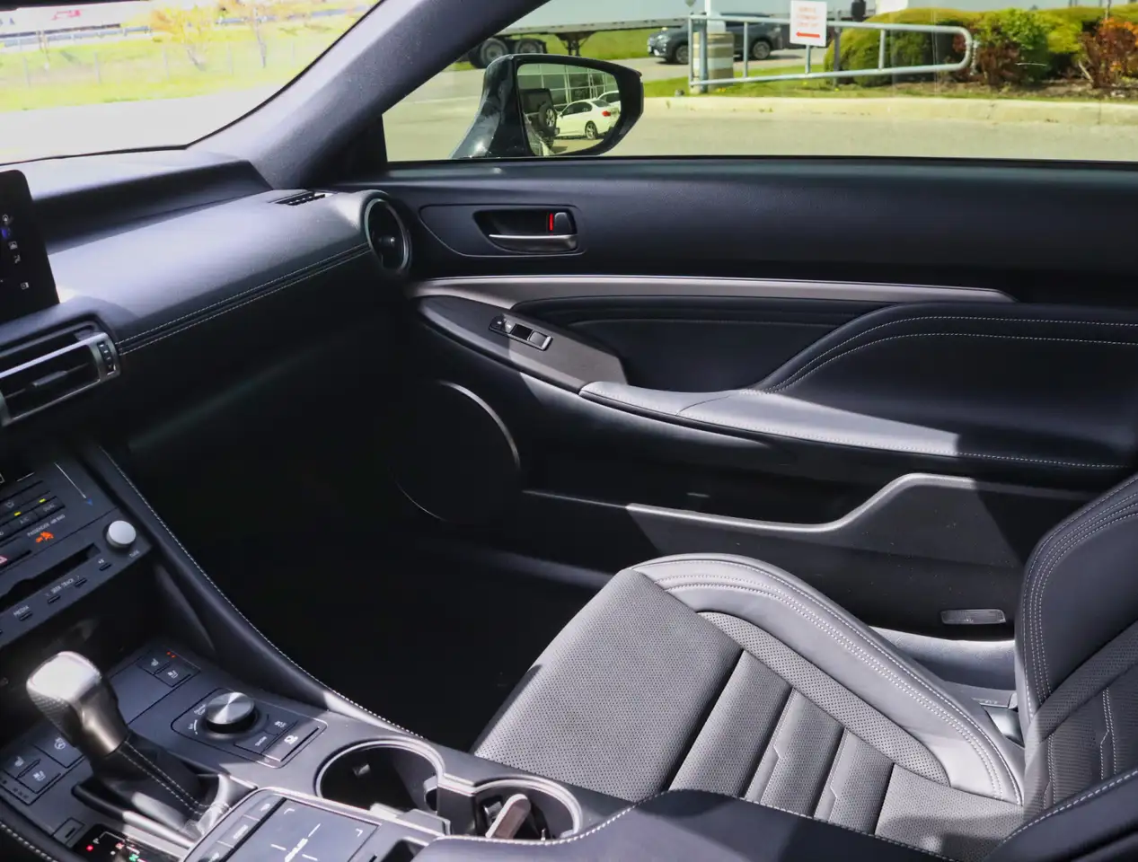 Lexus RC снимка Lexus RC