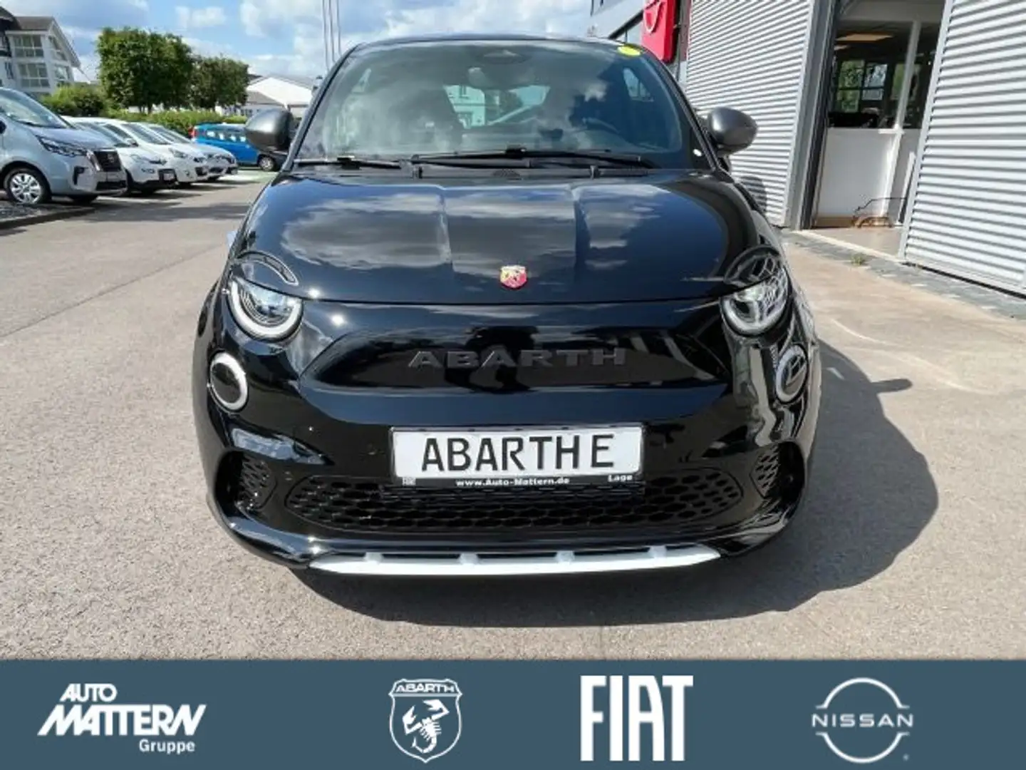 Abarth 500e Turismo 42 kWh,LED,Navi,JBL,Kamera Černá - 2