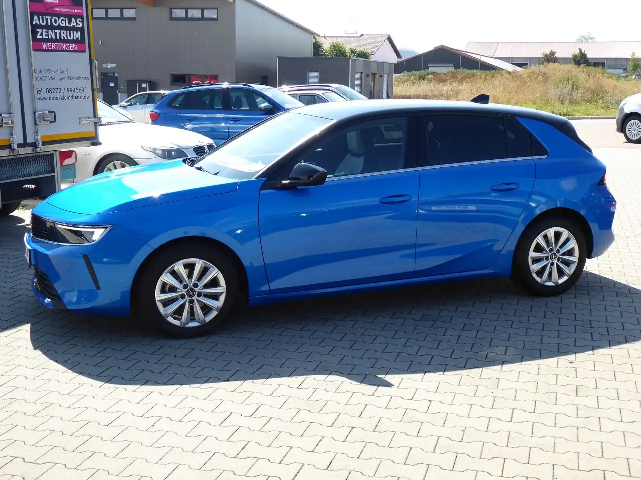 Opel Astra Elegance Navi/RKF/LED LUX/Sitzh./1.Hand, миниатюра 2