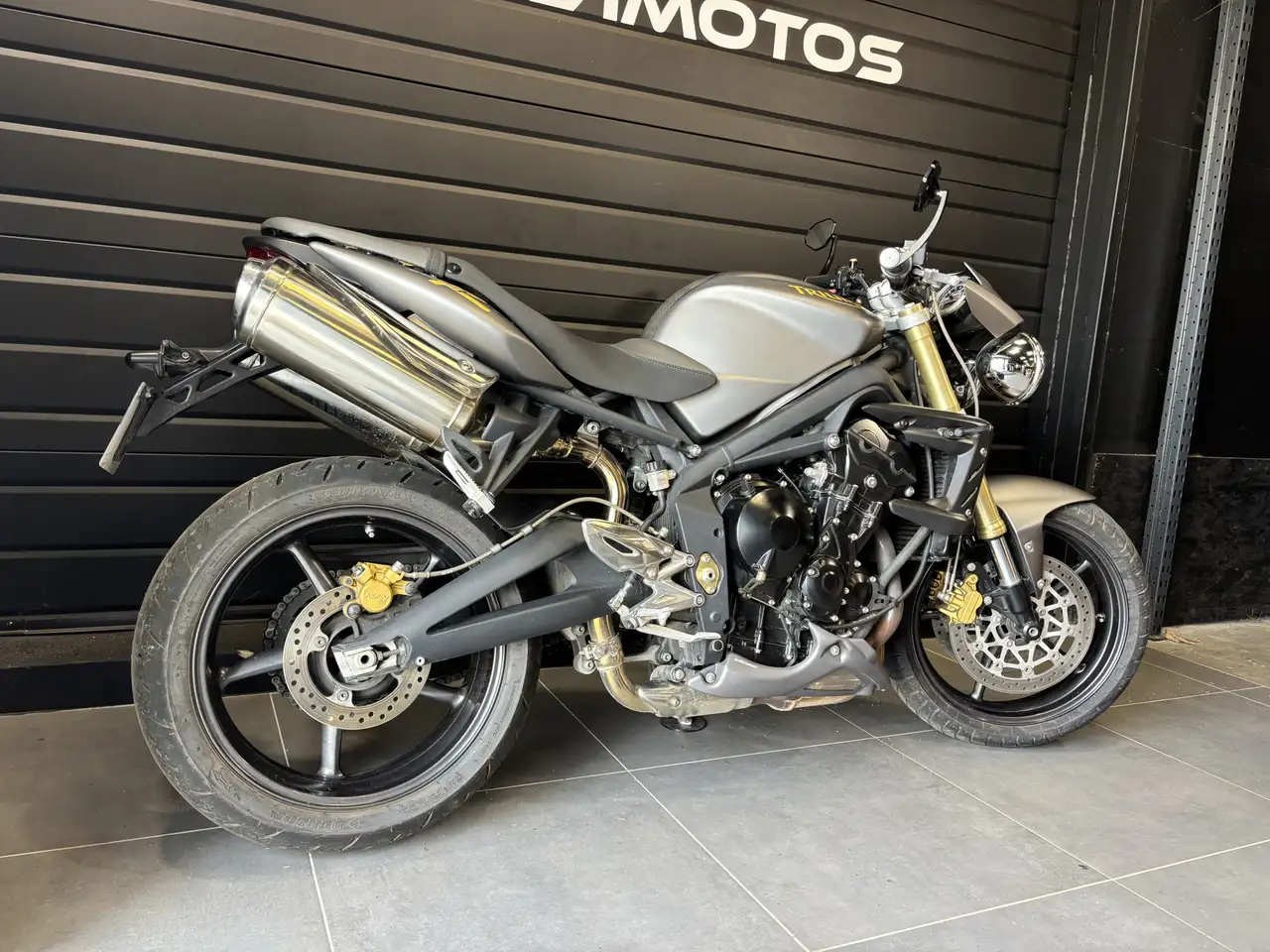 Triumph Street Triple 675