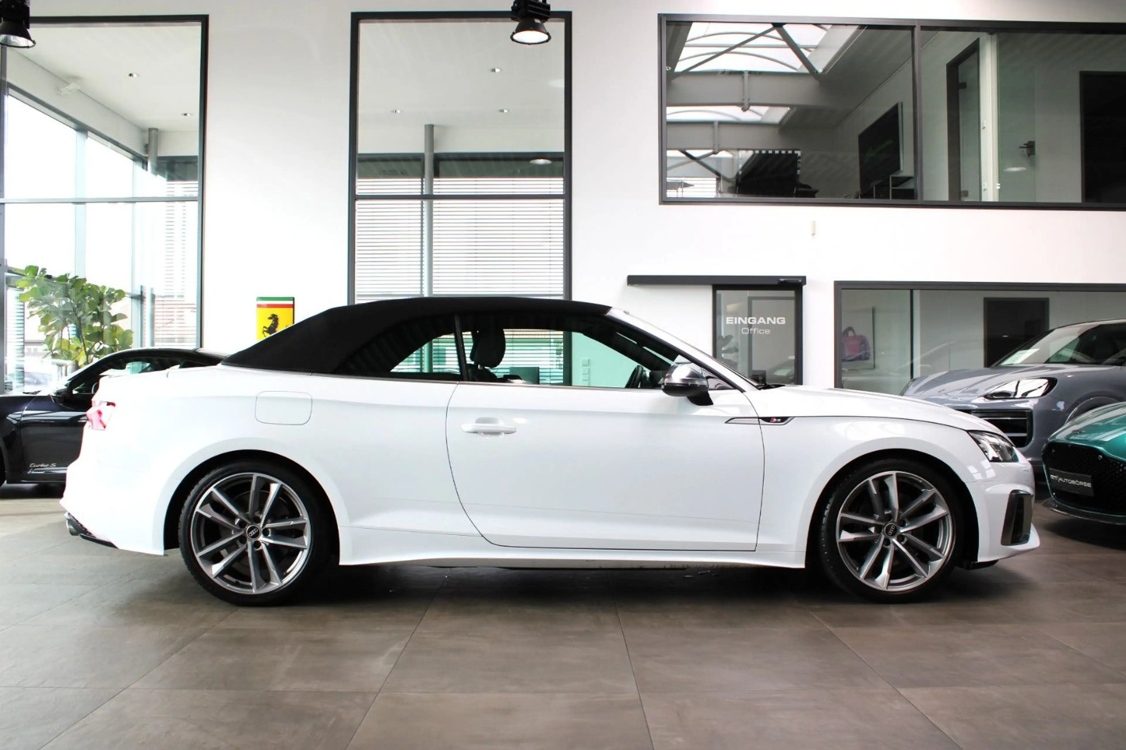 Audi S5 CABRIO CARBON/VIRTUAL/SPORTSITZE/HIFI/LED/19" — photo 12