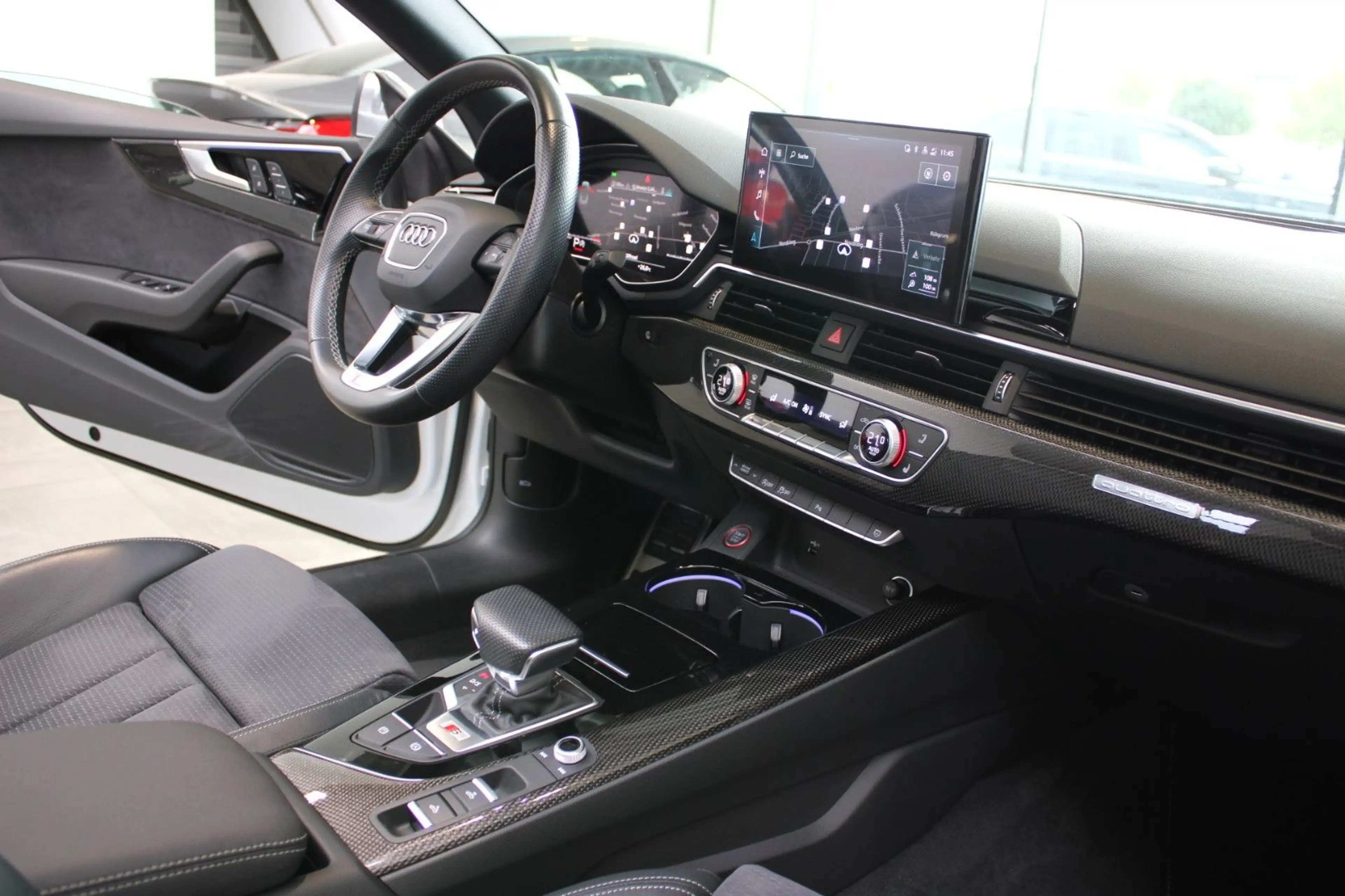 Audi S5 CABRIO CARBON/VIRTUAL/SPORTSITZE/HIFI/LED/19" — photo 10