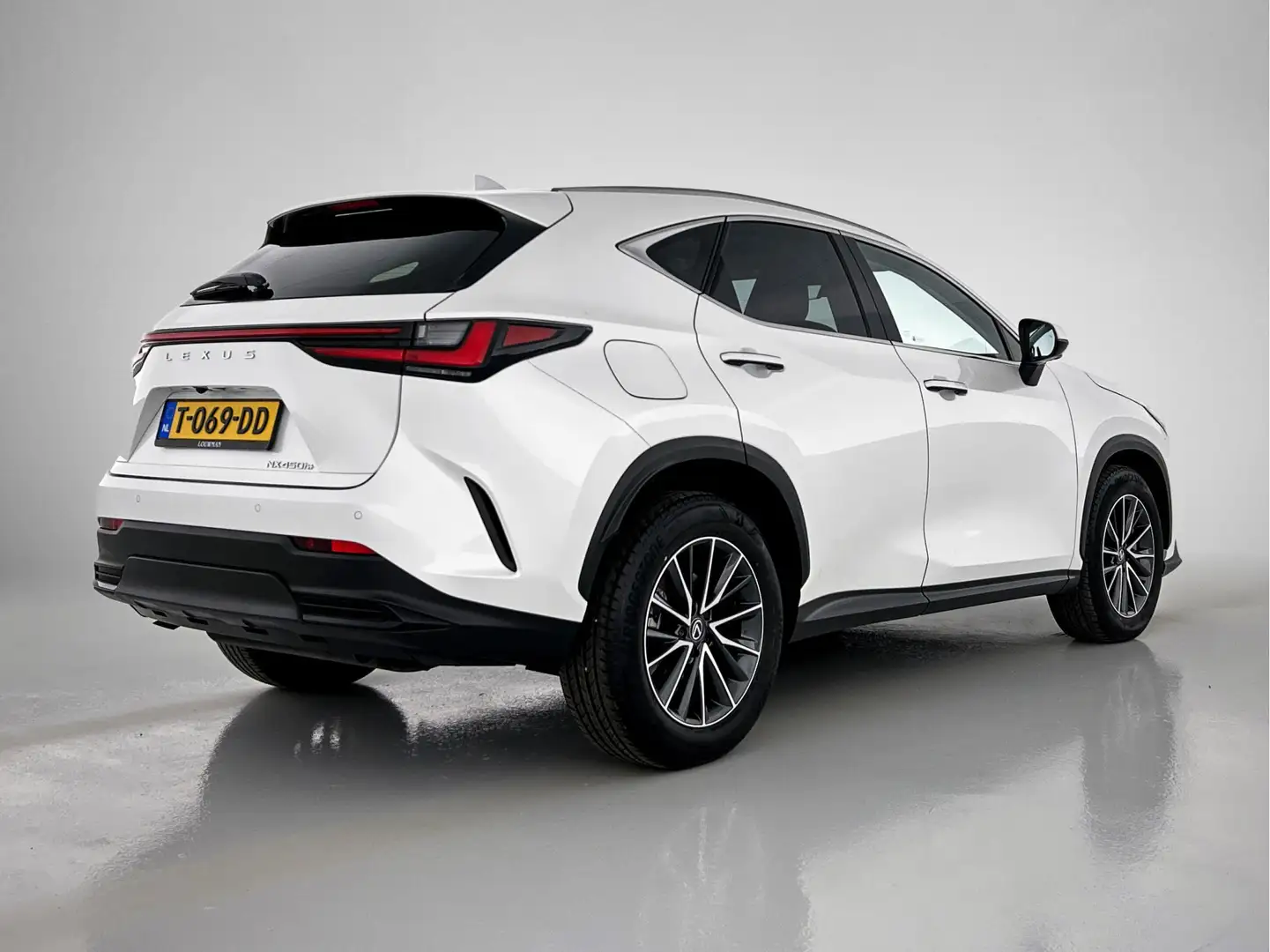 Lexus NX 450h+ AWD Luxury Line | Apple CarPlay / Android Auto (Na Fehér - 2
