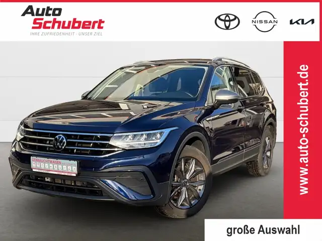Volkswagen Tiguan Allspace 1.5 TSI Move DSG Navi+SHZ+AHK+Abstandtempomat+el.H