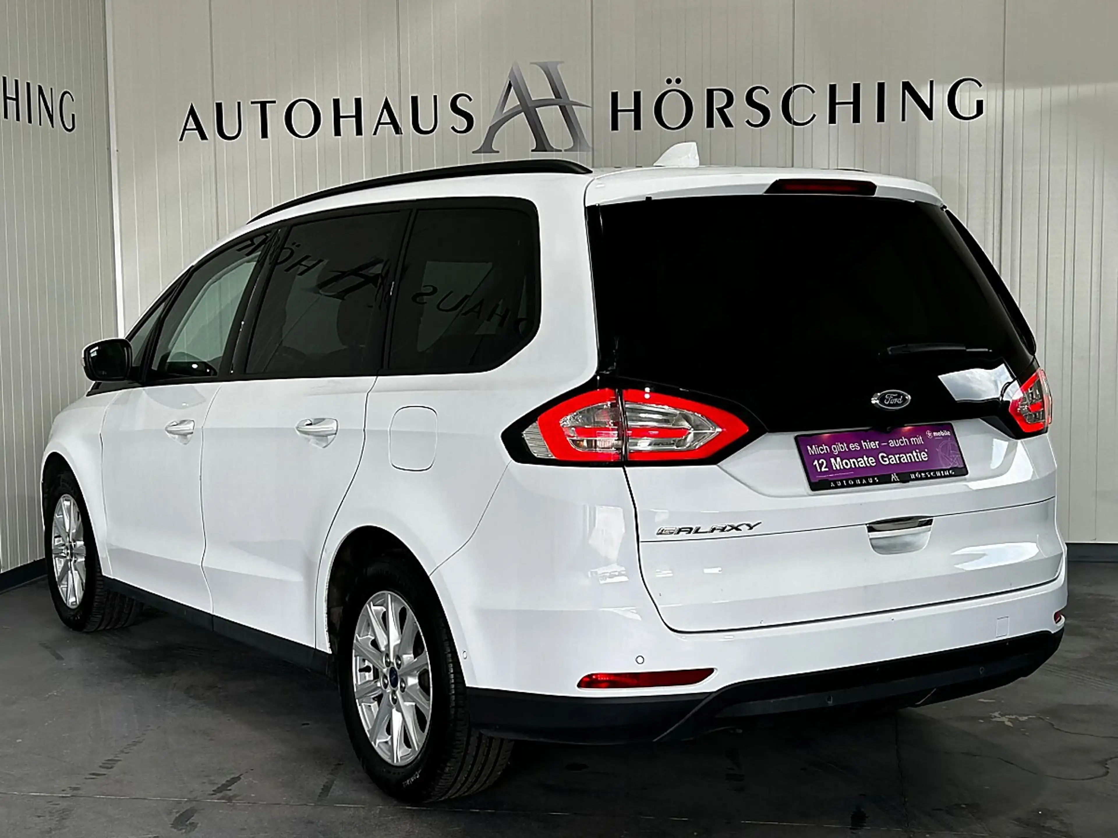 Ford Galaxy 2,0 EcoBlue Trend Aut. — photo 4