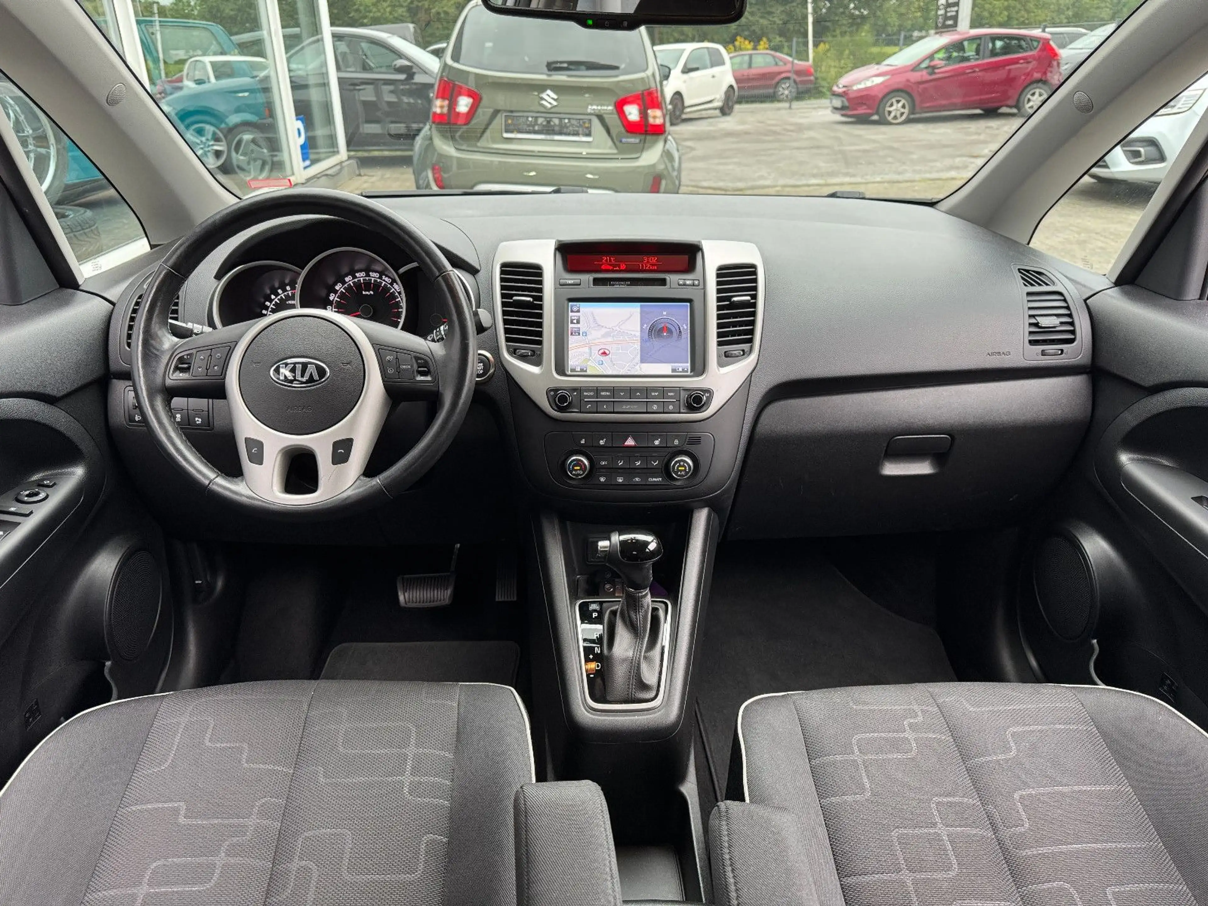 Kia Venga AUTOM. NAVI+CAM SITZHEIZ. PDC ALLWETTER — photo 8