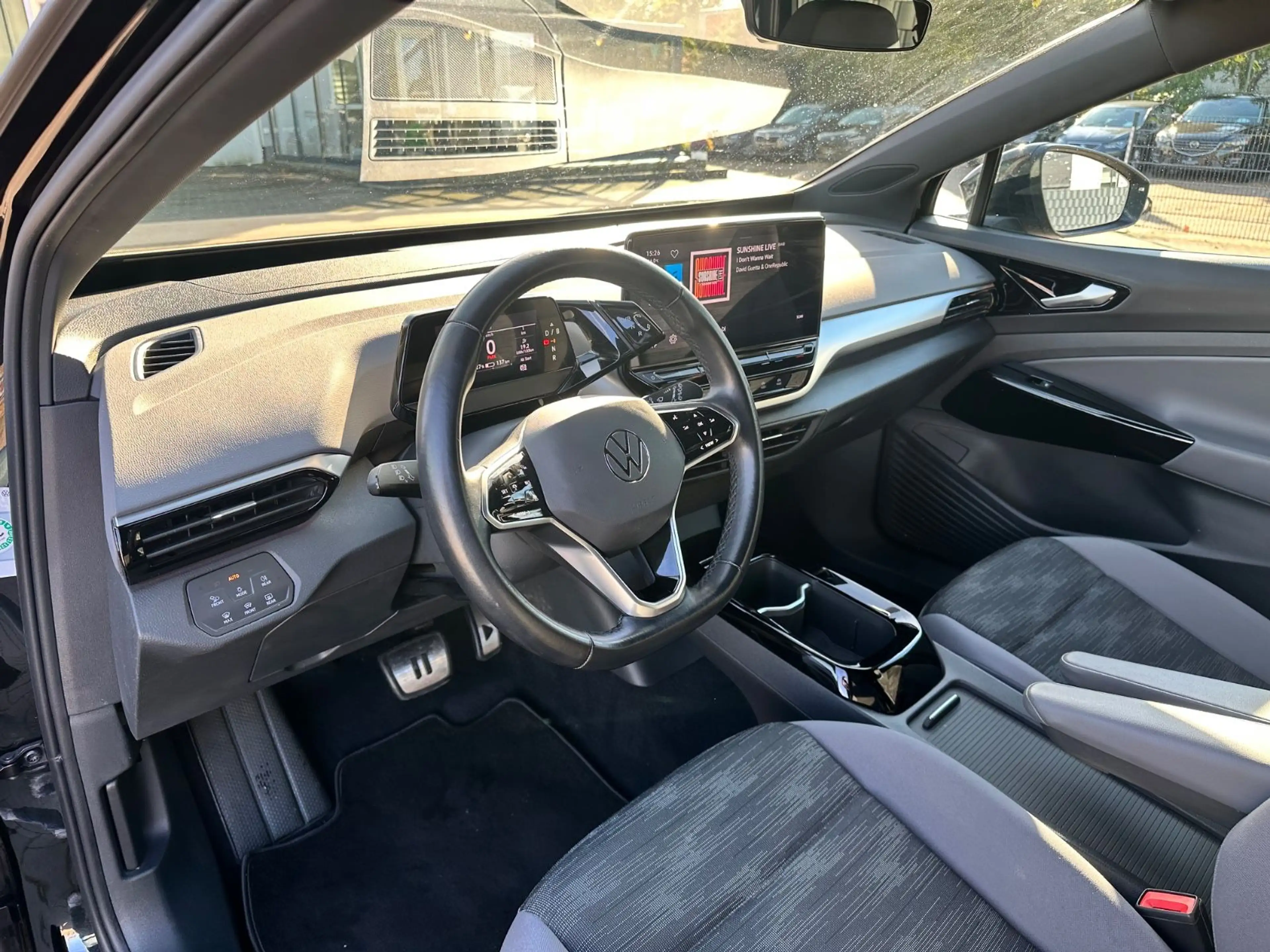 Volkswagen ID.4 Pro Perform. AR-HUD*SIDE*360°*AHK*82kWh*WP — photo 10