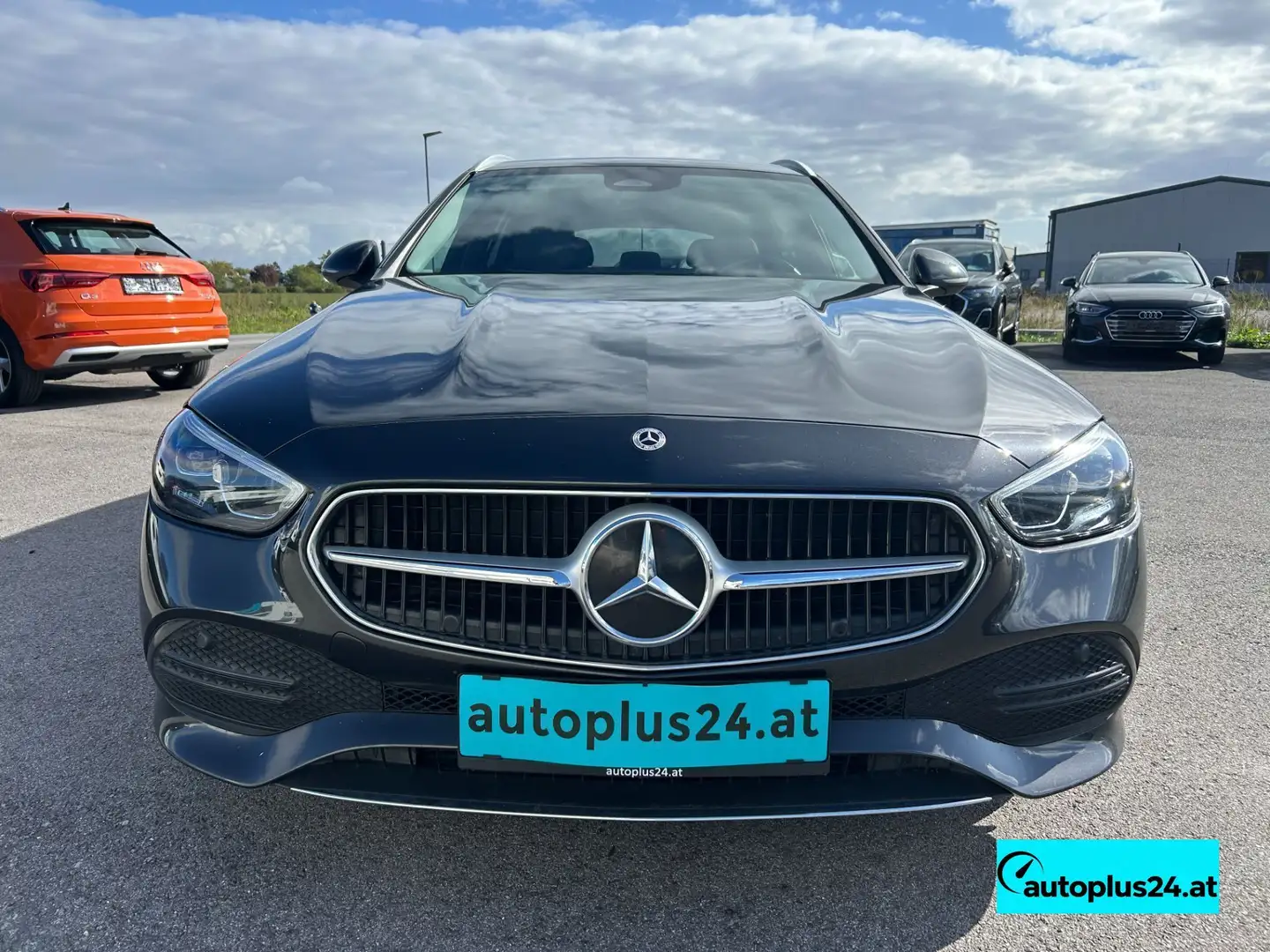 Mercedes-Benz C 220 d 4Matic Aut. Schwarz - 2