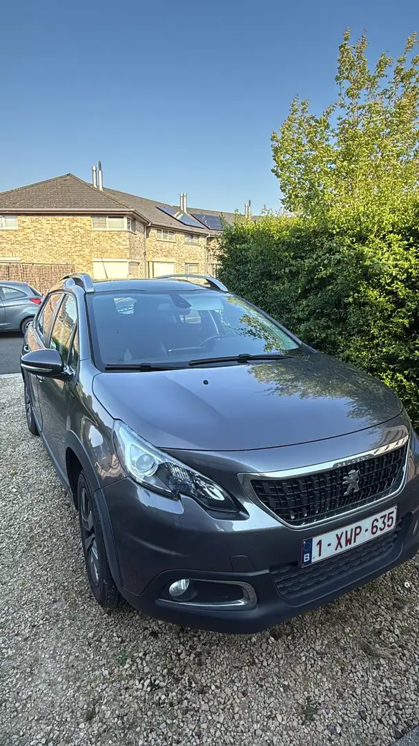 Peugeot 2008 2008 PureTech 110 GPF Stop Gris - 1