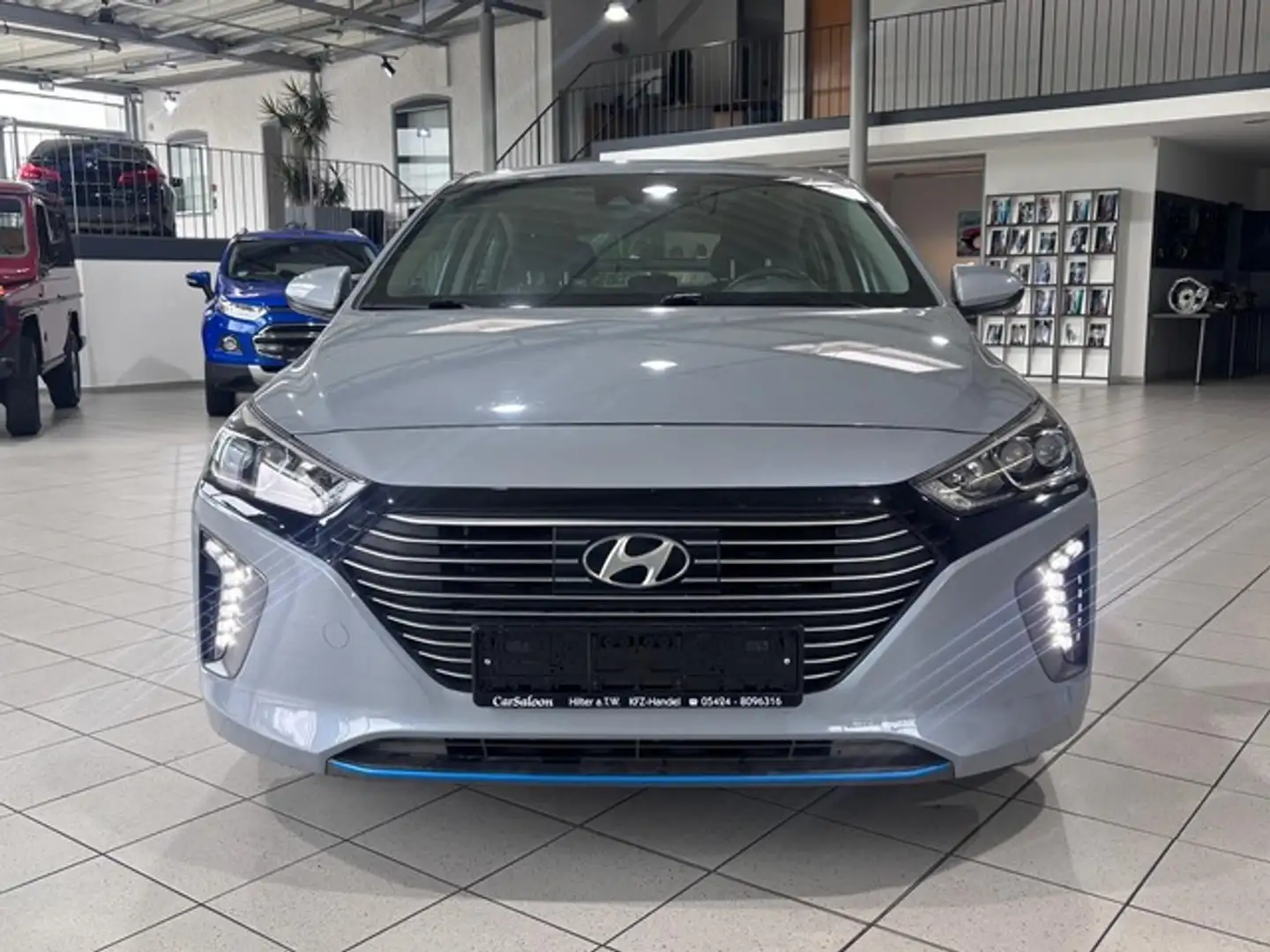 Hyundai IONIQ Style Plug-In Hybrid Grau - 1