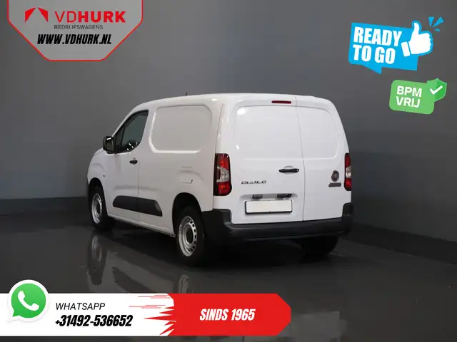 Fiat Doblo 1.5 HDi 100 pk 3 Pers./ CarPlay/ Stoelverw./ Camer