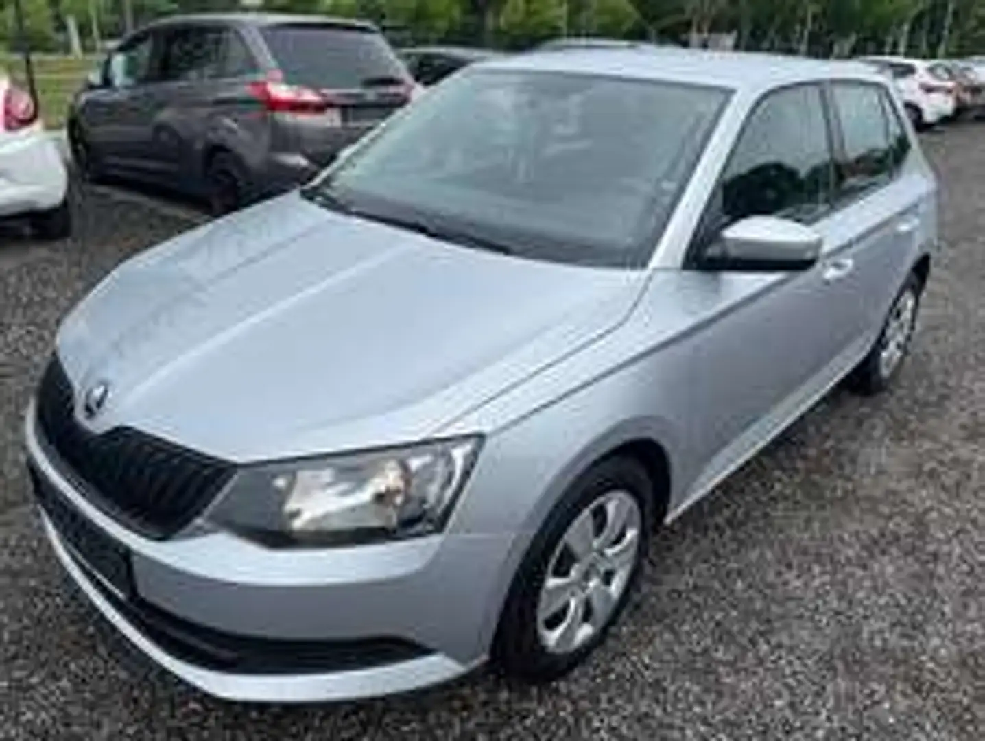 Skoda Fabia Fabia 25 1,0 Limosine Silber - 1