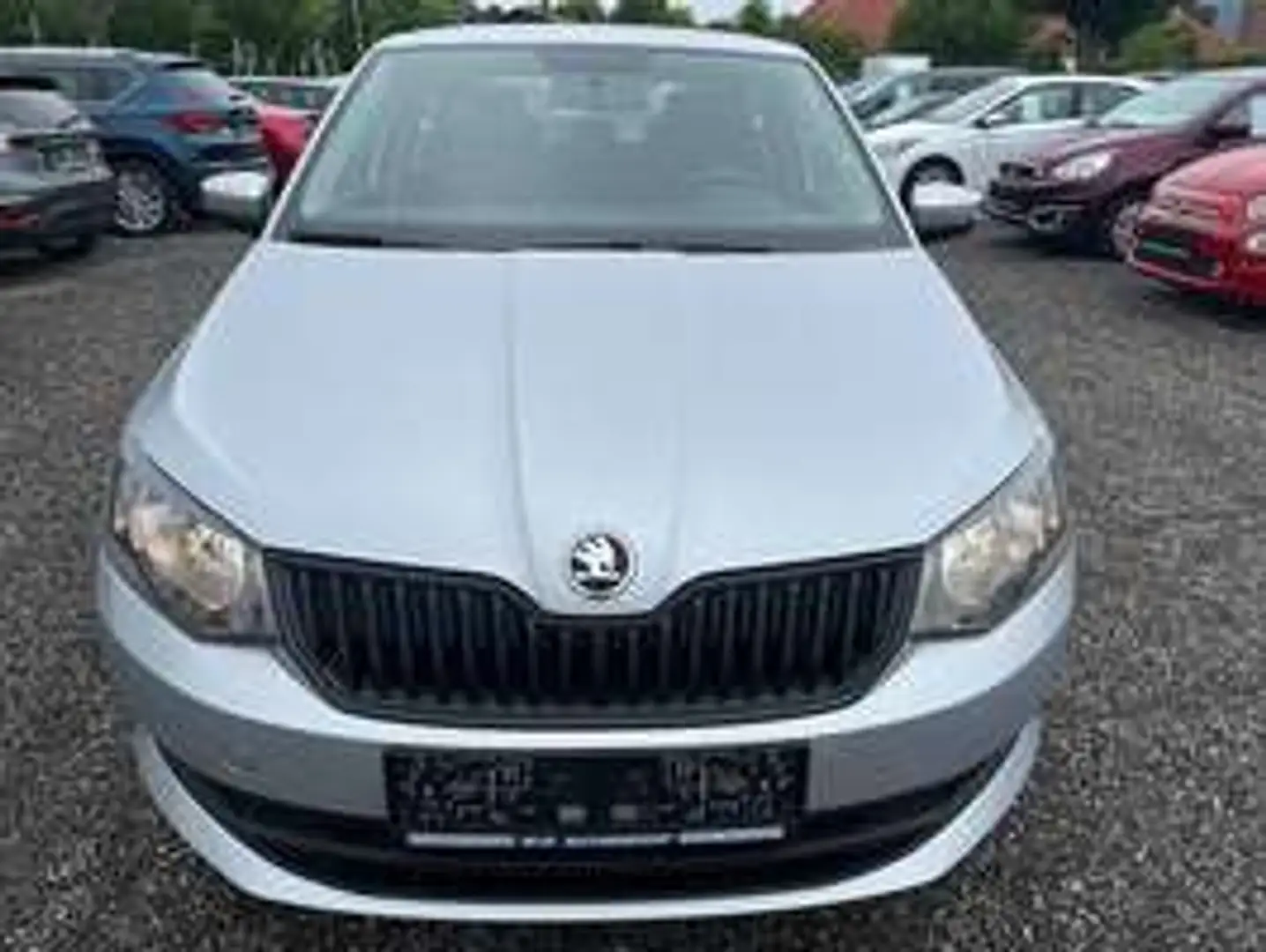 Skoda Fabia Fabia 25 1,0 Limosine Silber - 2