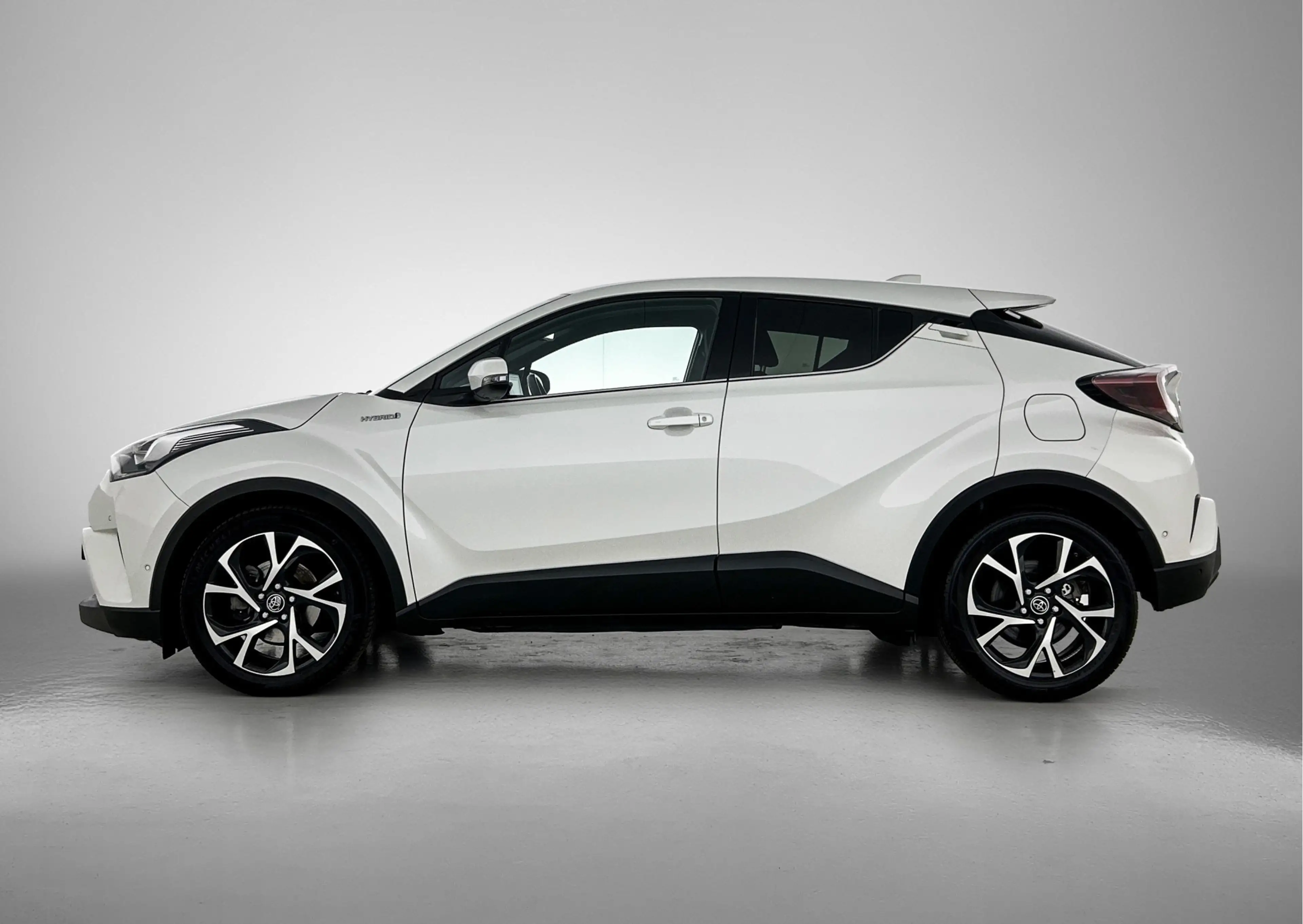 Toyota C-HR 1.8 Hybrid Style Ultimate | Navigatie | JBL | Stuu — photo 3
