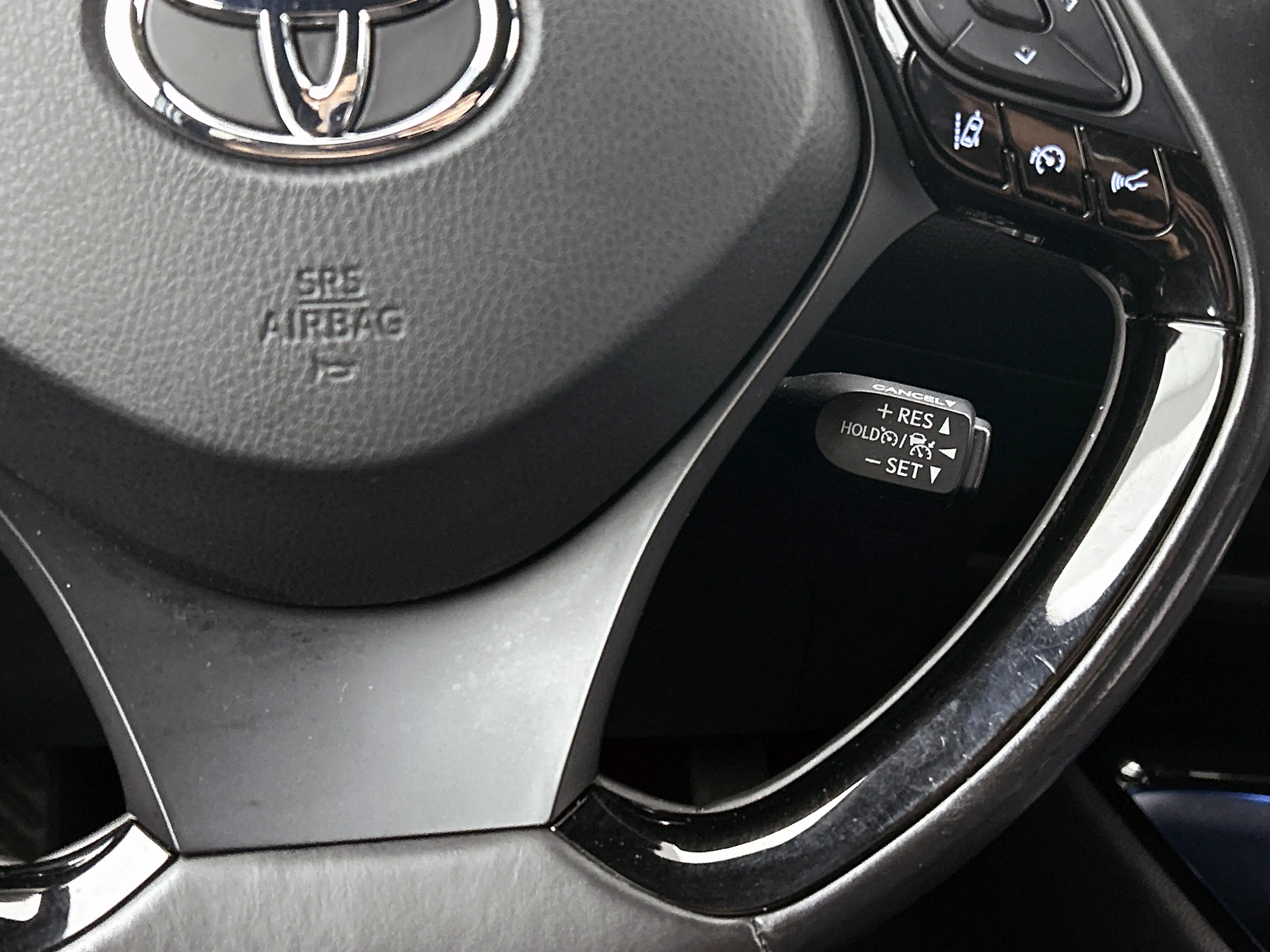 Toyota C-HR 1.8 Hybrid Style Ultimate | Navigatie | JBL | Stuu — photo 15