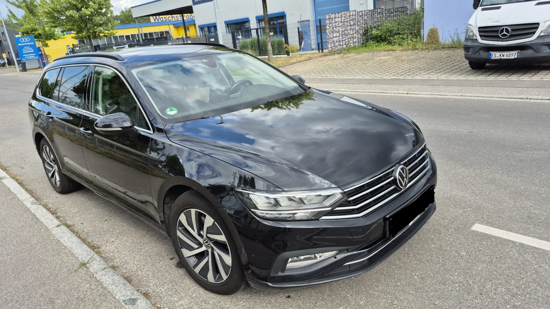 Volkswagen Passat Variant 2.0 TDI SCR DSG"Voll-LED"Navi"Temp"Sitzh"SHG" Schwarz - 2