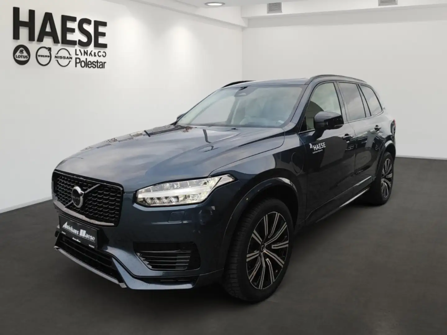 Volvo XC90 Recharge T8 AWD Plug-In-Hybrid Ultra Dark Massages Blau - 1