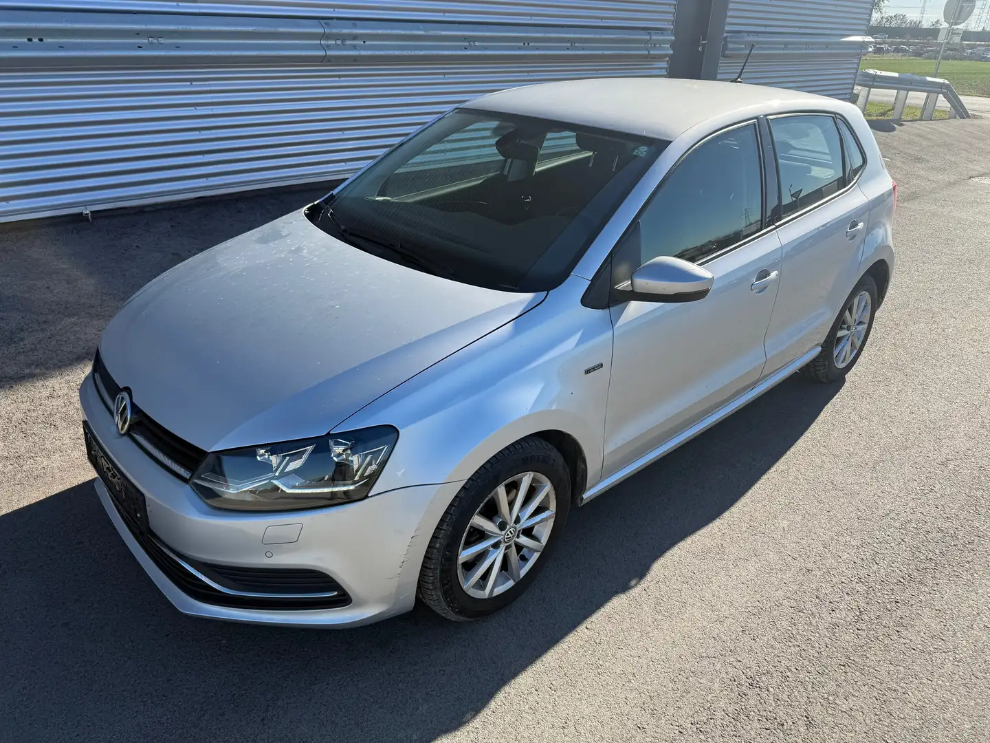 Volkswagen Polo Lounge BMT 1,4 TDI DSG ID:139 Argent - 1