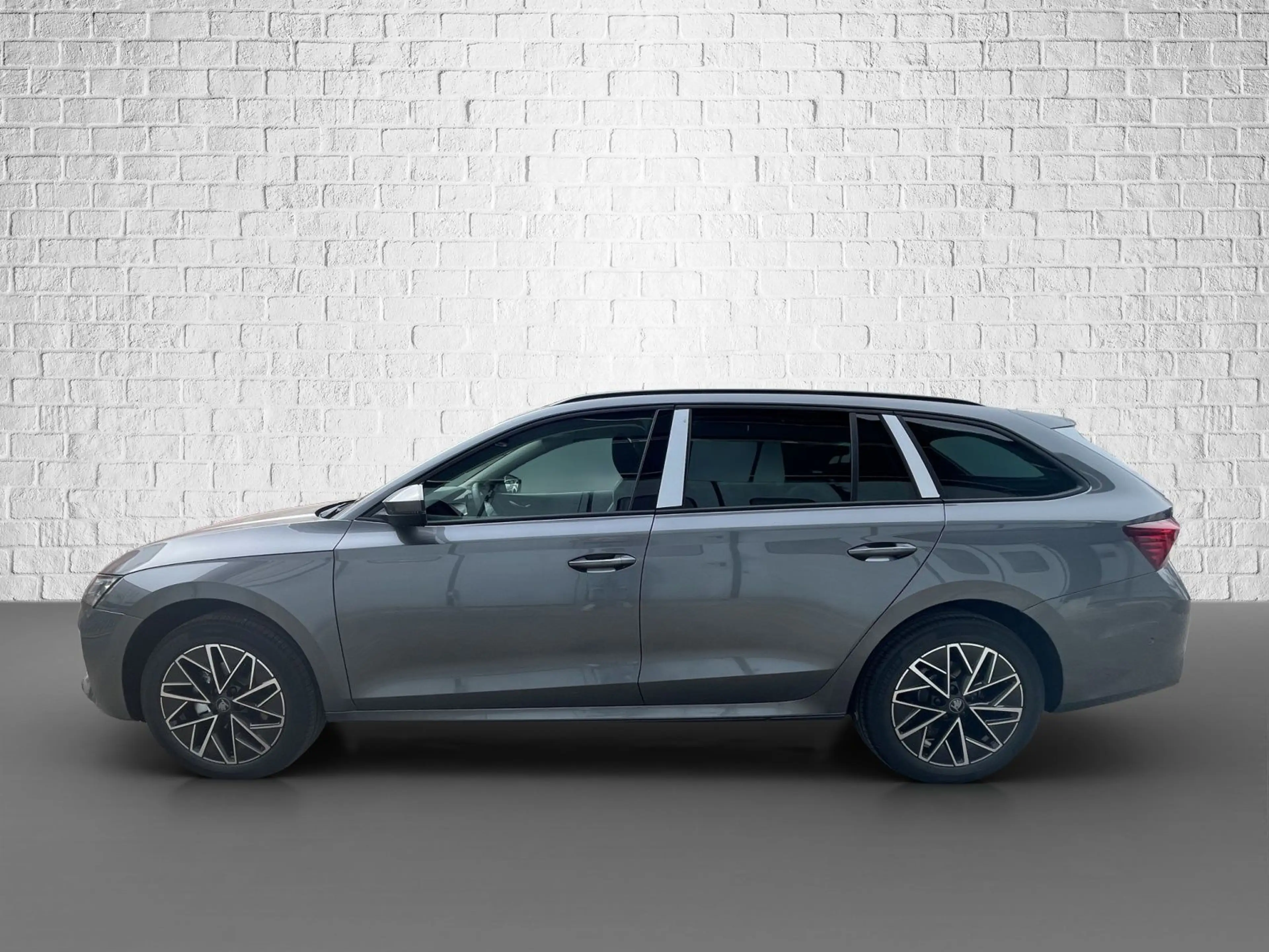 Skoda Octavia Combi 2.0 TDI DSG Automatik - Balance — photo 2
