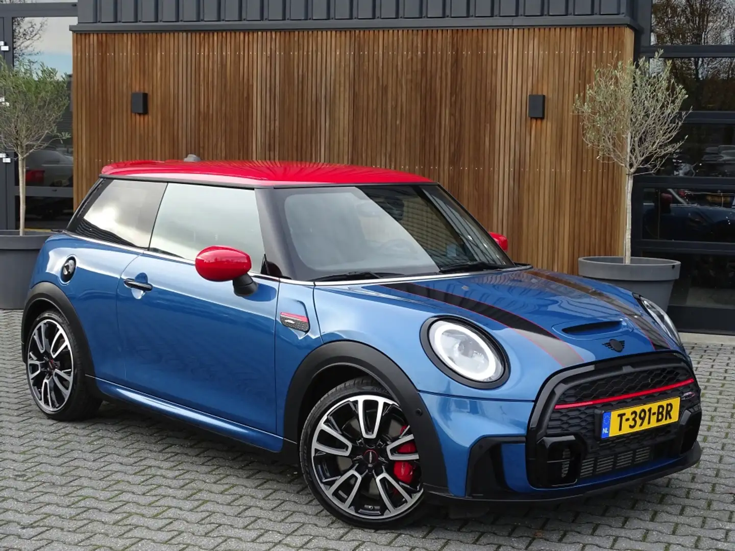 MINI John Cooper Works Mini 2.0 232PK / / Harman Kardon / LED Blau - 2