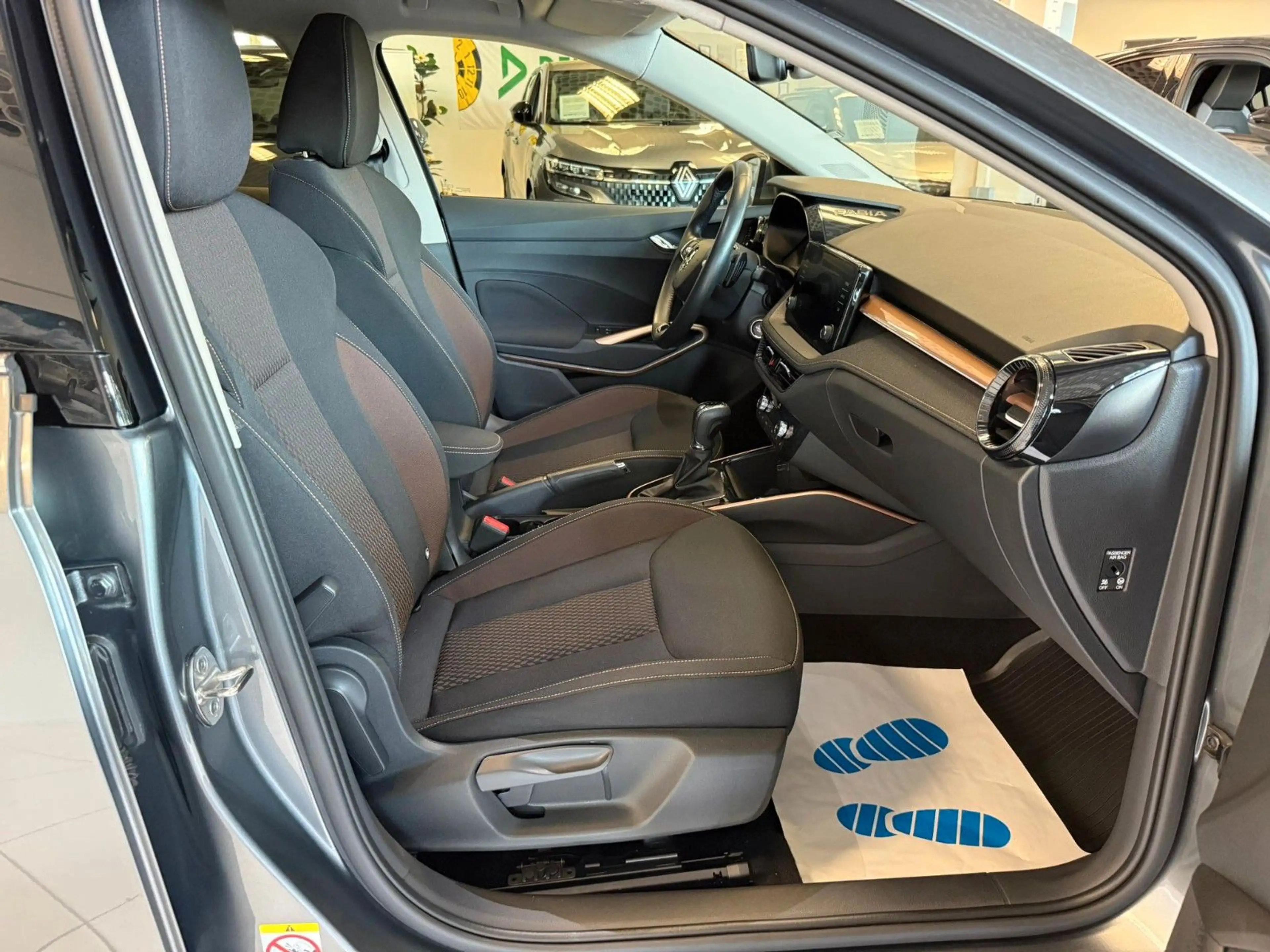 Skoda Fabia 1.0 TSI DSG Style — photo 14