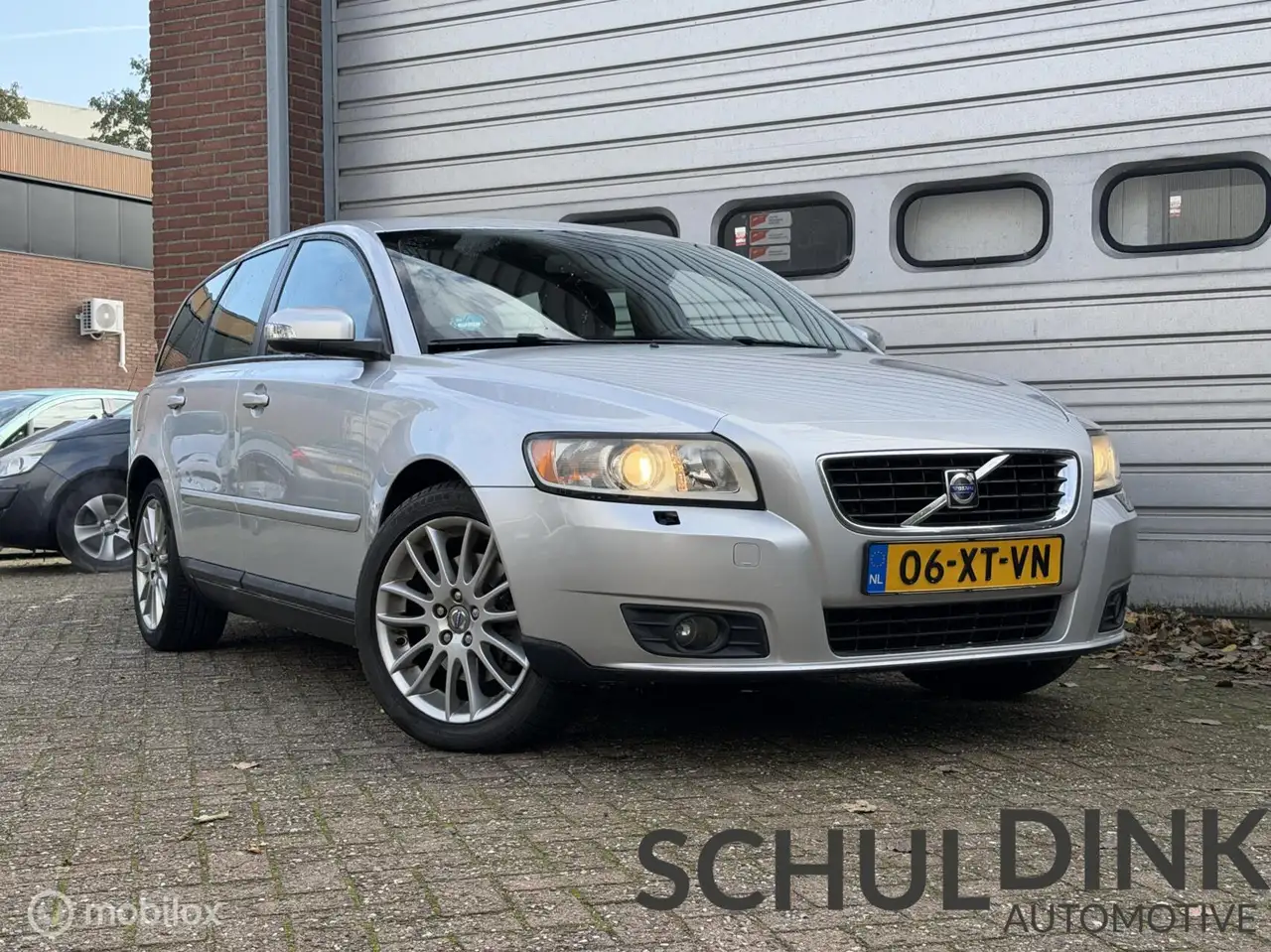 Volvo V50