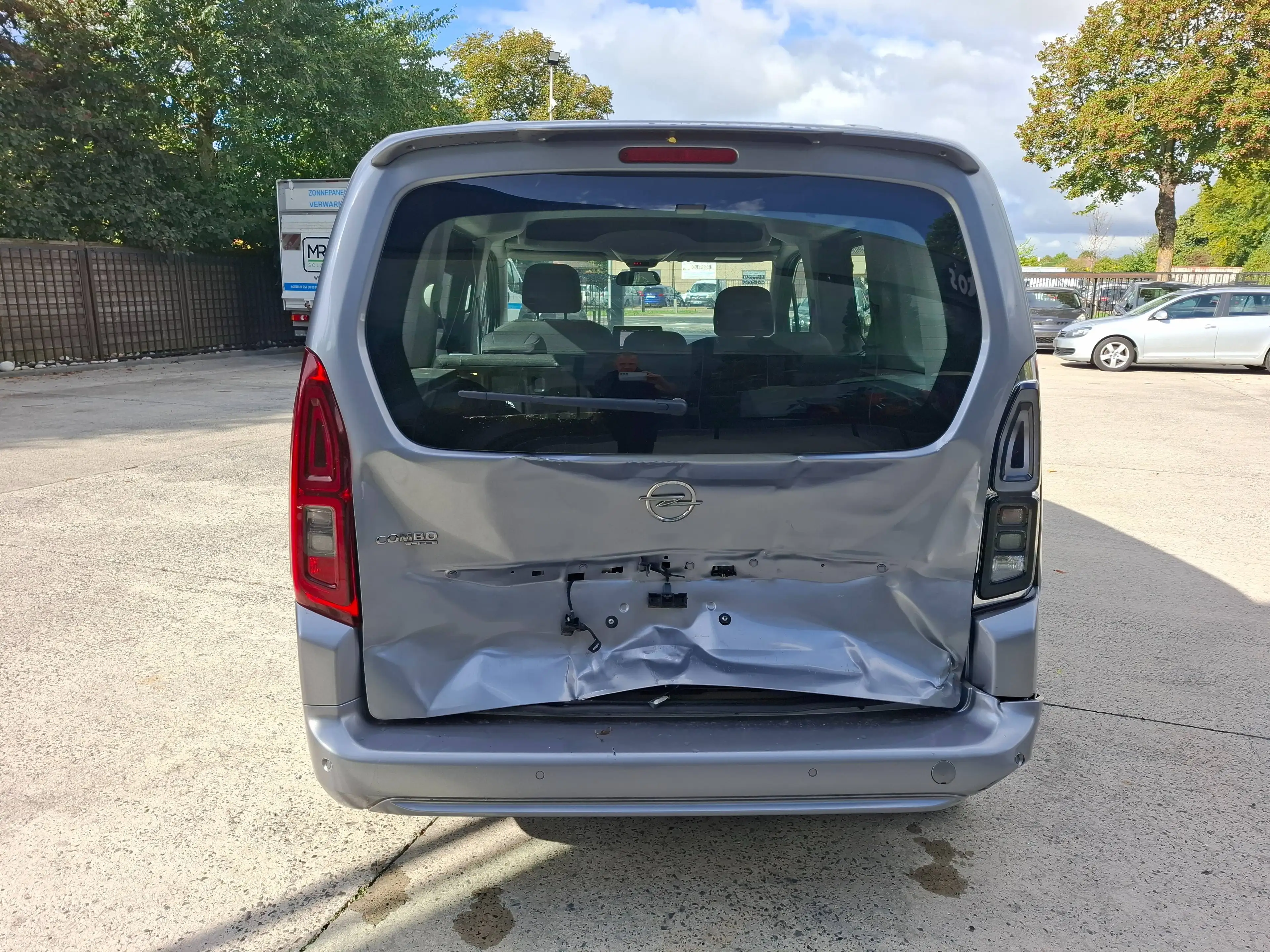 Opel Combo Life Combo Life 1.2 T L1H1 Edition Plus S/S — photo 6
