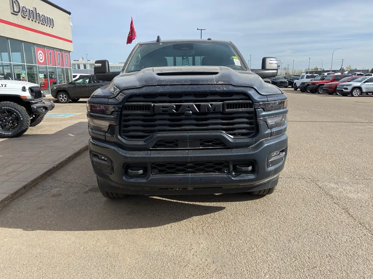 RAM 2500 снимка RAM 2500
