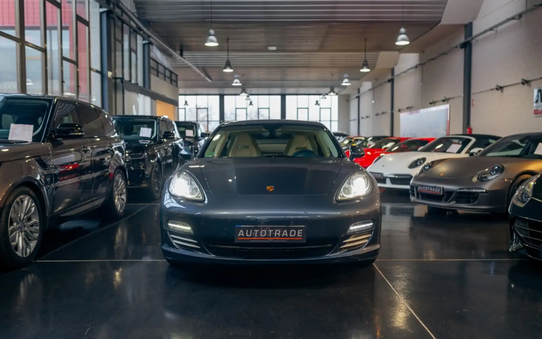 Porsche Panamera 4S Aut. Bleu - 2