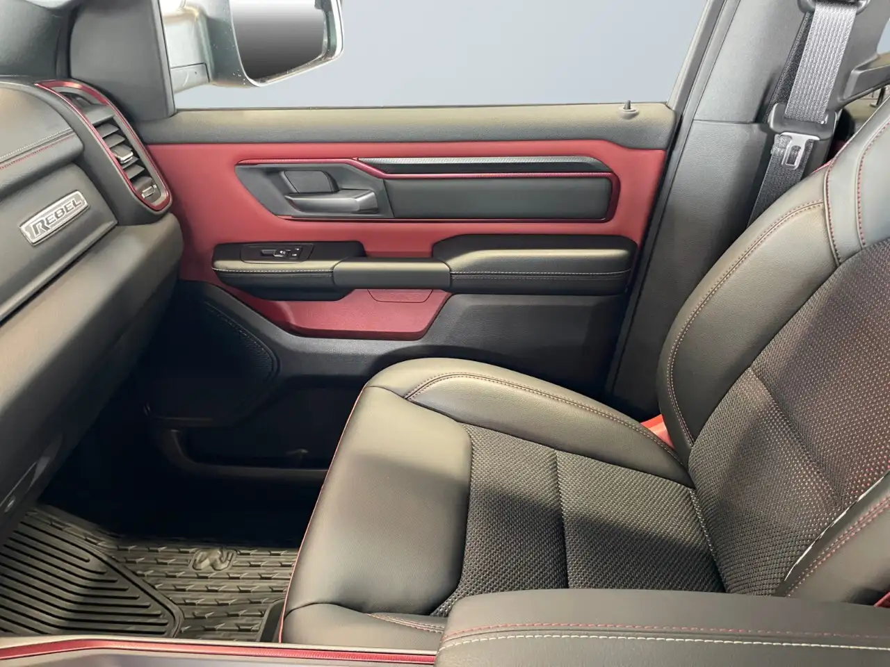 RAM 1500 photo RAM 1500