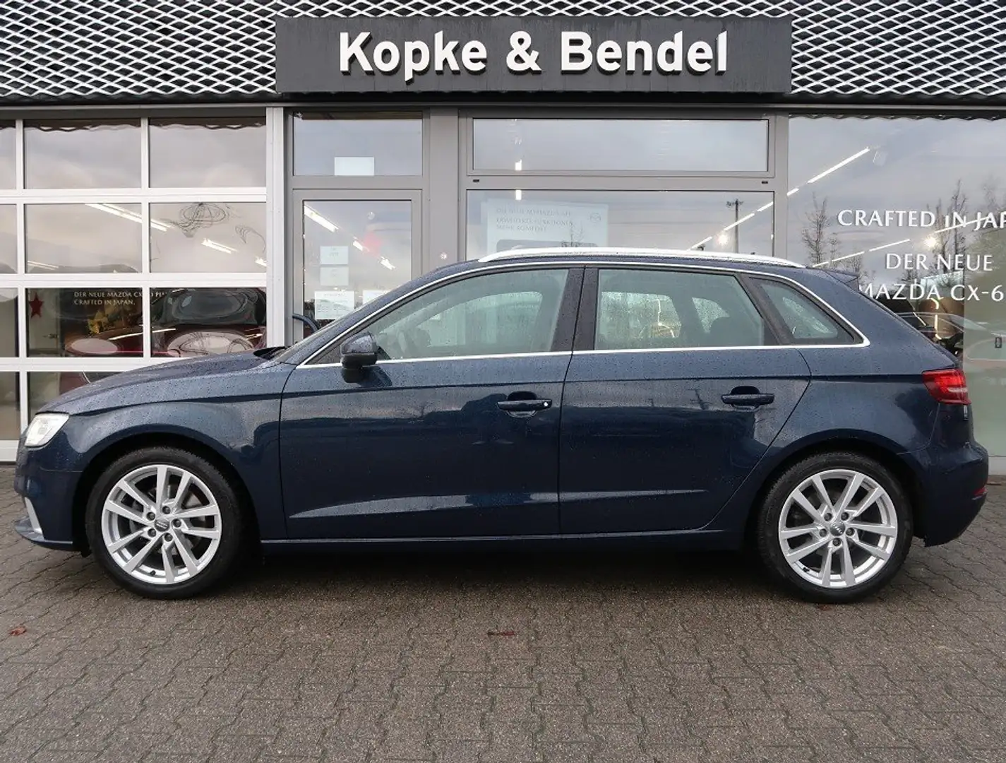 Audi A3 Sportback *Top-Ausstattung*Bestzustand*Servicenach Blau - 2