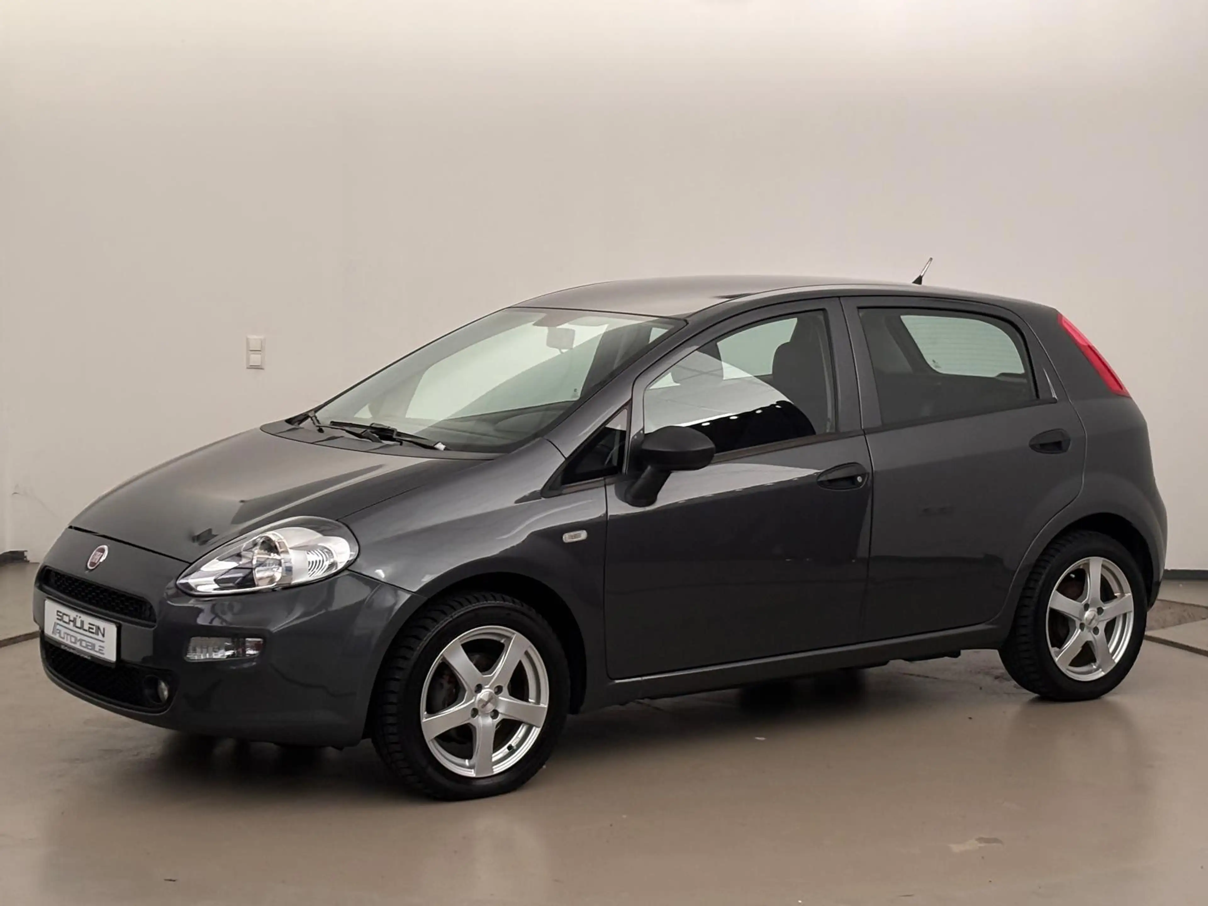 Fiat Punto *Klimaautomatik*BT*Alu* — photo 2