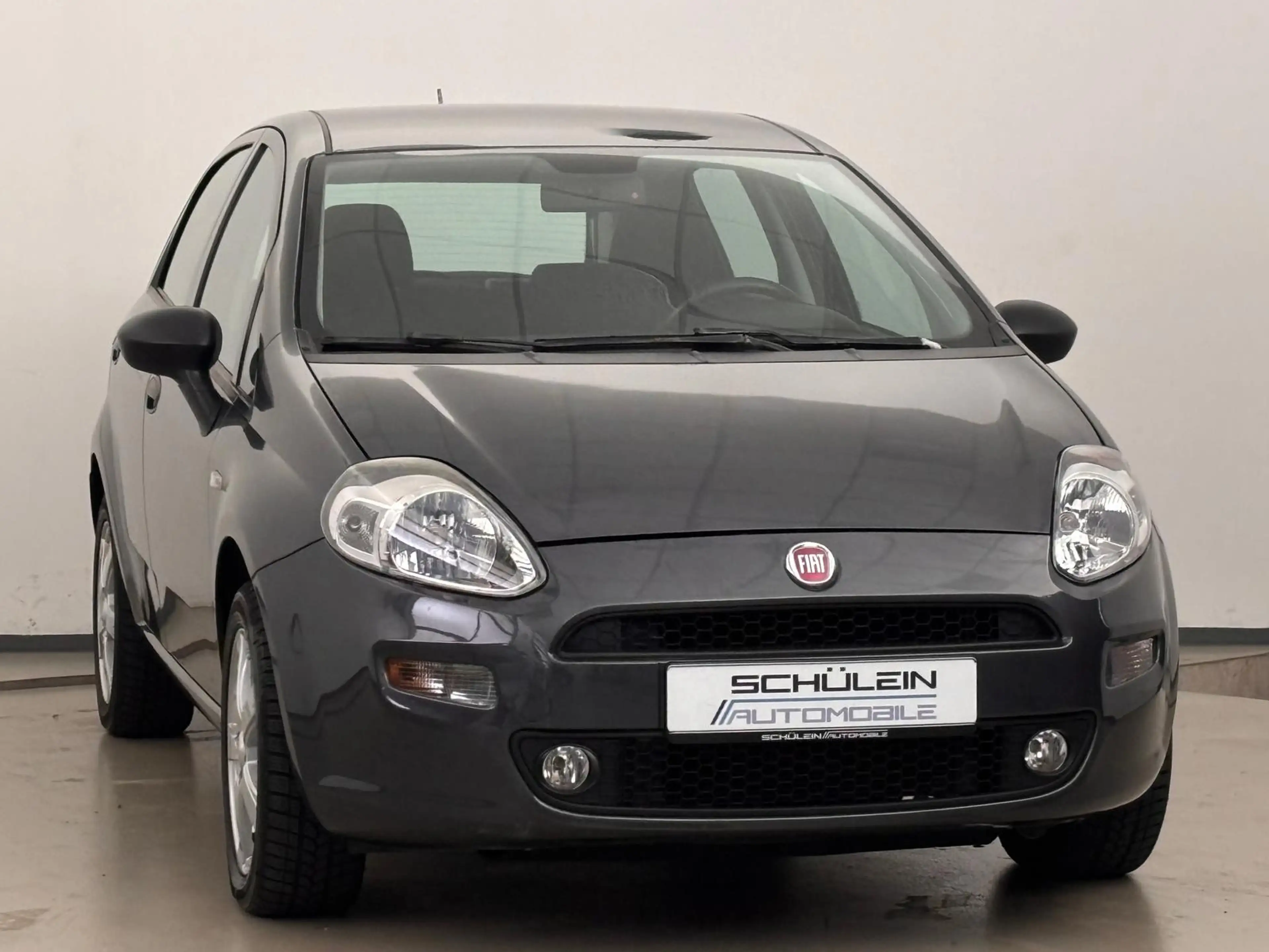 Fiat Punto *Klimaautomatik*BT*Alu* — photo 4