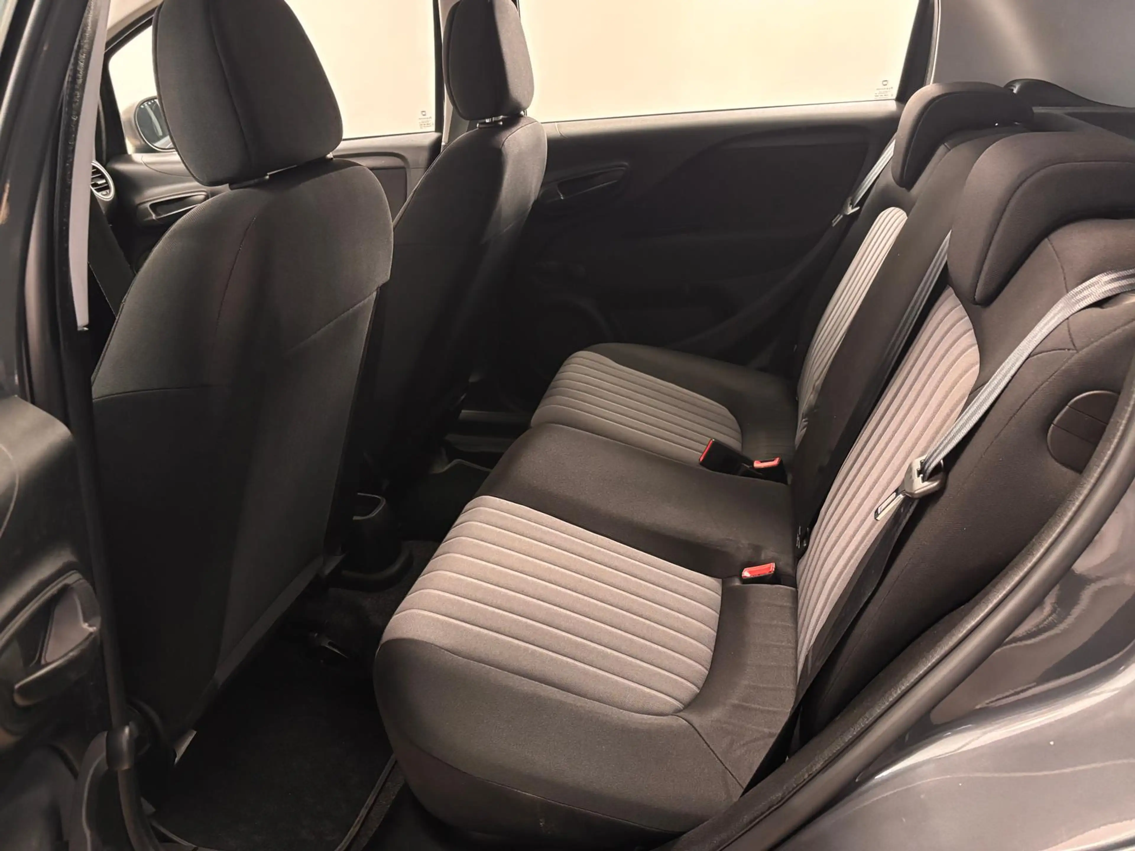 Fiat Punto *Klimaautomatik*BT*Alu* — photo 13