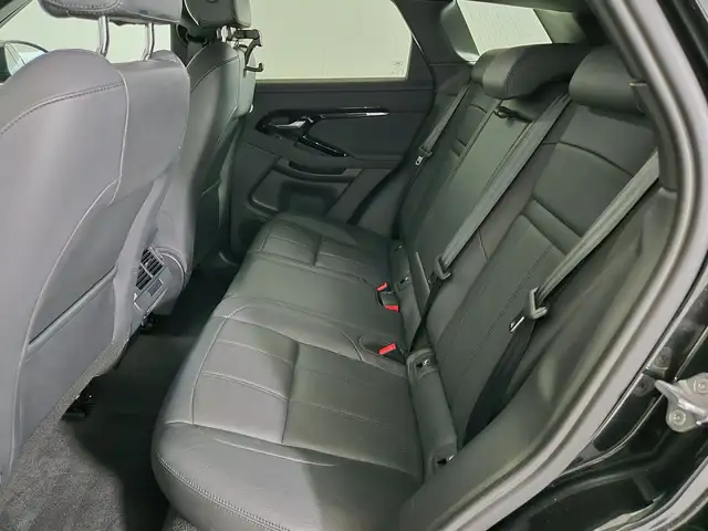 Land Rover Range Rover Evoque view 5