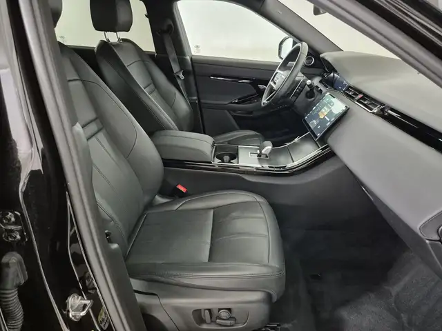 Land Rover Range Rover Evoque view 3