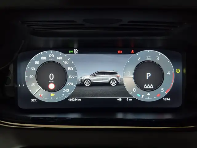 Land Rover Range Rover Evoque view 13