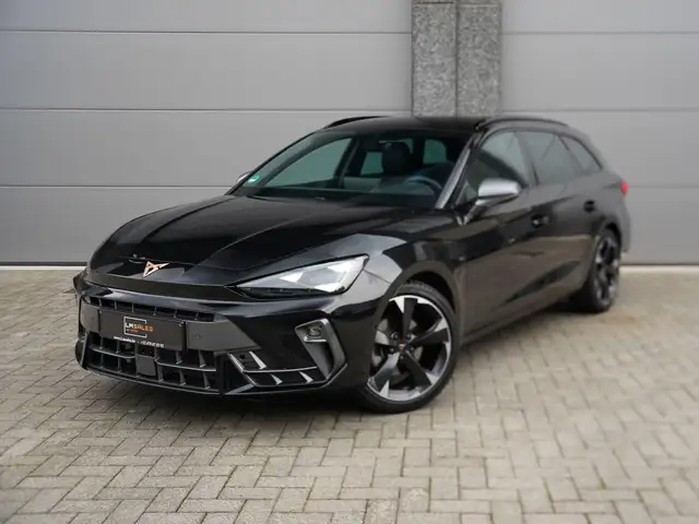 CUPRA Leon Leon SportsTourer 1.5 eTSI DSG * ELEKTRISCHE KOFFER / KEYLESS / CAMERA / STUURVERWARMING / DODEHOEK / DRAADLOOS LADEN *