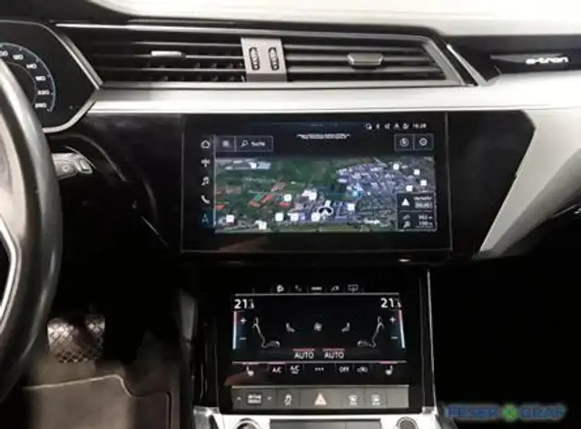 Audi Q8 E-Tron view 8